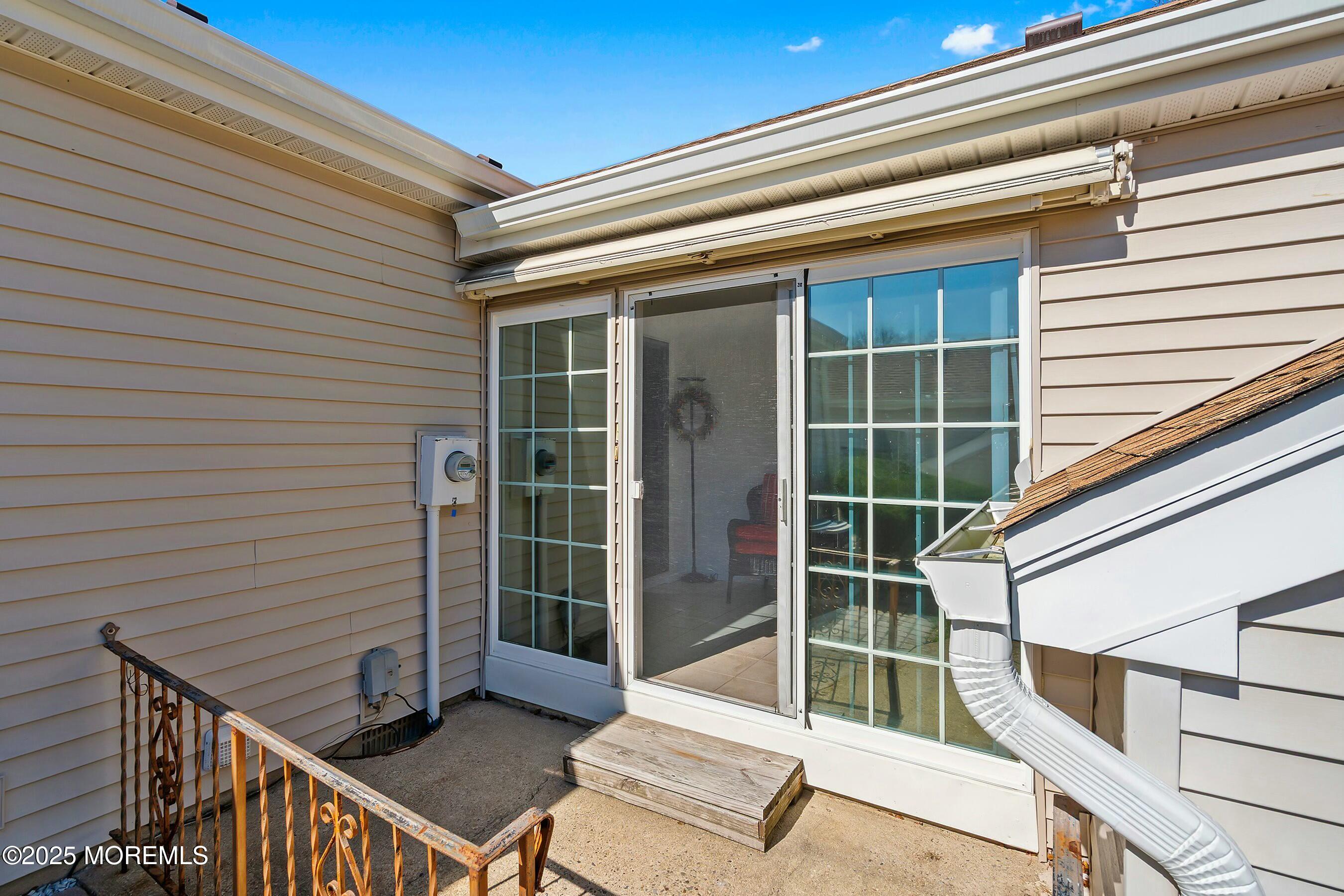 110 Henley Court #B, Freehold, New Jersey image 16