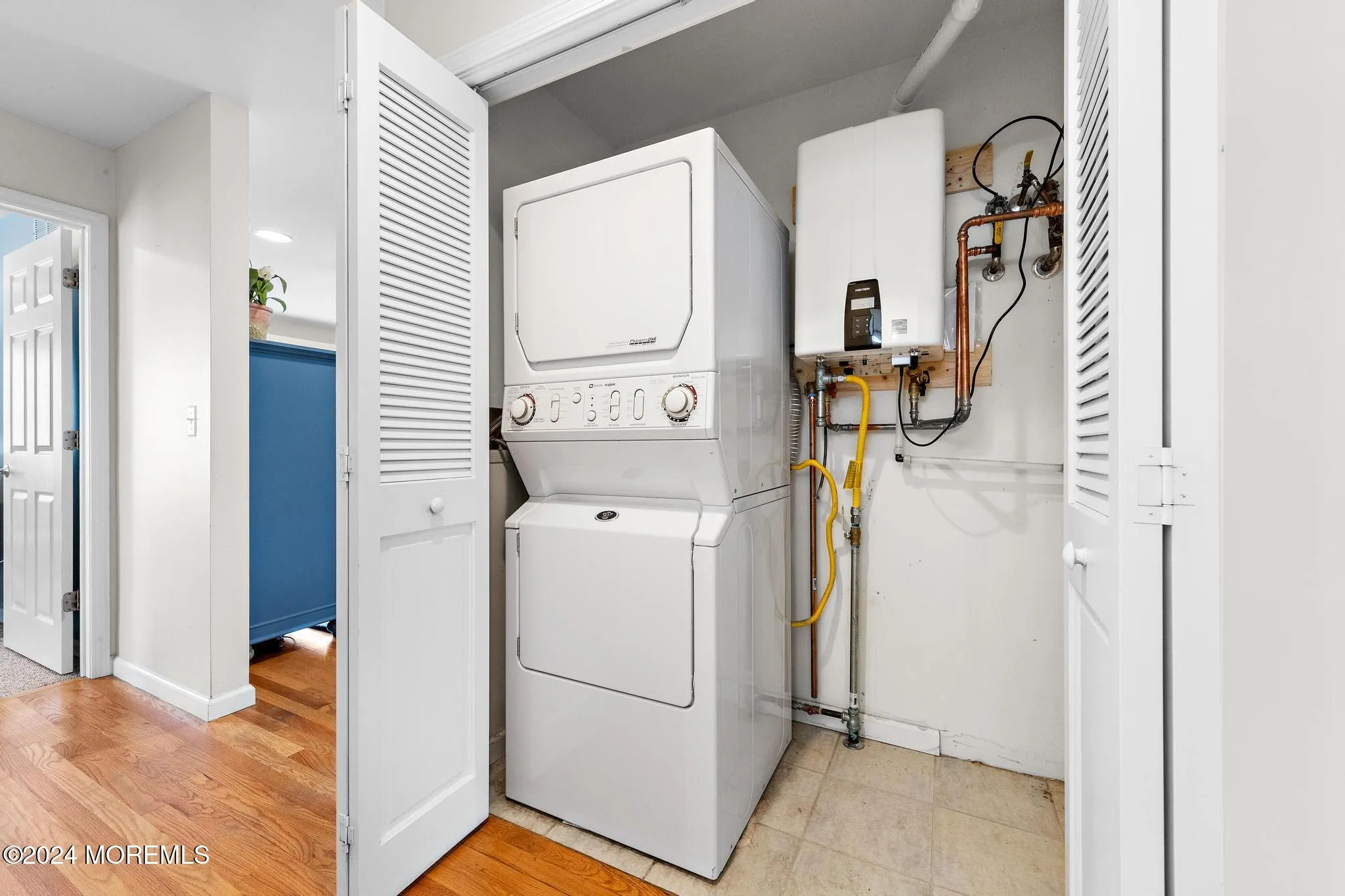 Long Beach Twp, New Jersey 08008, United States, 4 Bedrooms Bedrooms, ,4 BathroomsBathrooms,Residential,Pending,39718