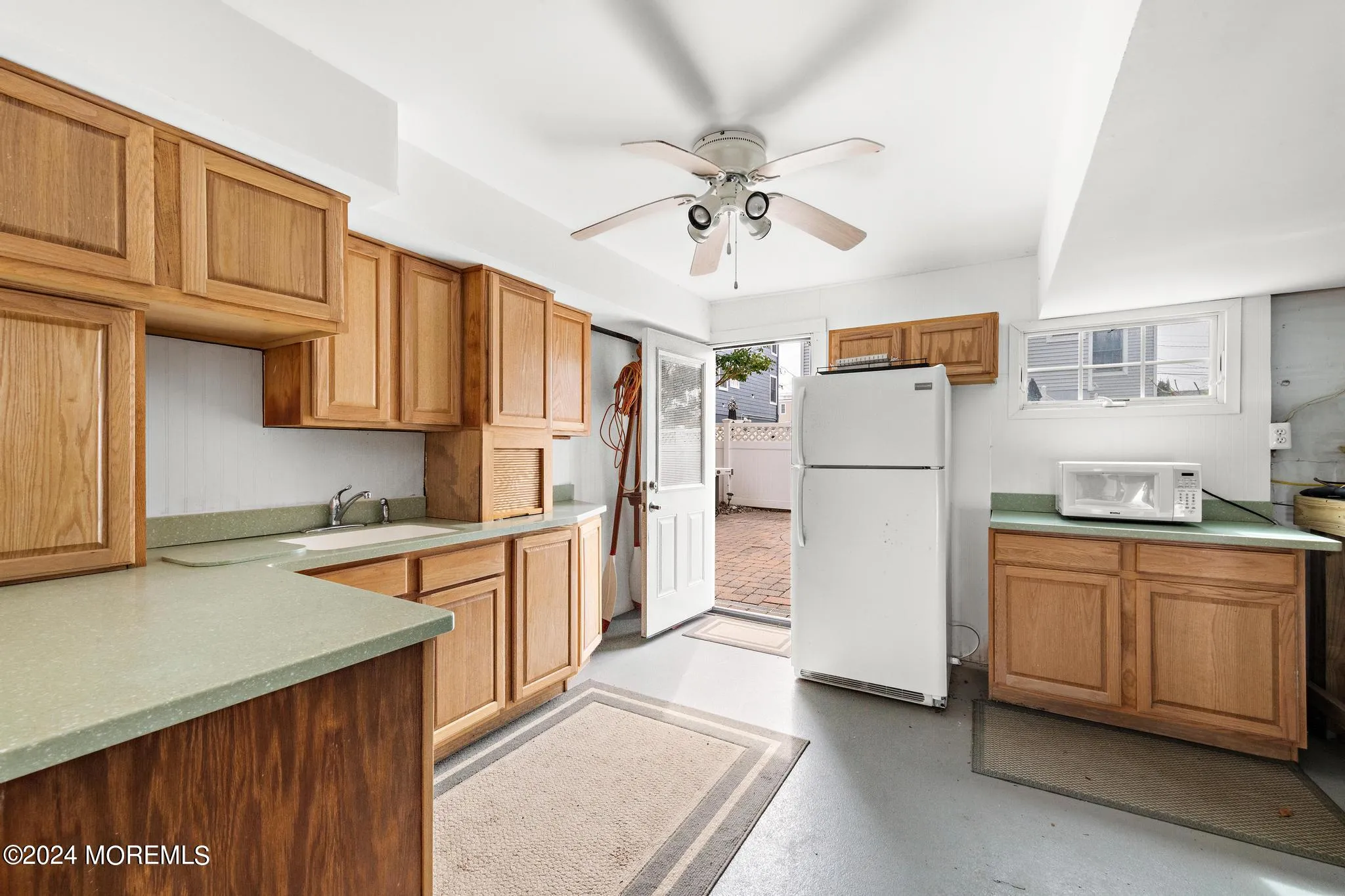 Long Beach Twp, New Jersey 08008, United States, 4 Bedrooms Bedrooms, ,4 BathroomsBathrooms,Residential,Pending,39718