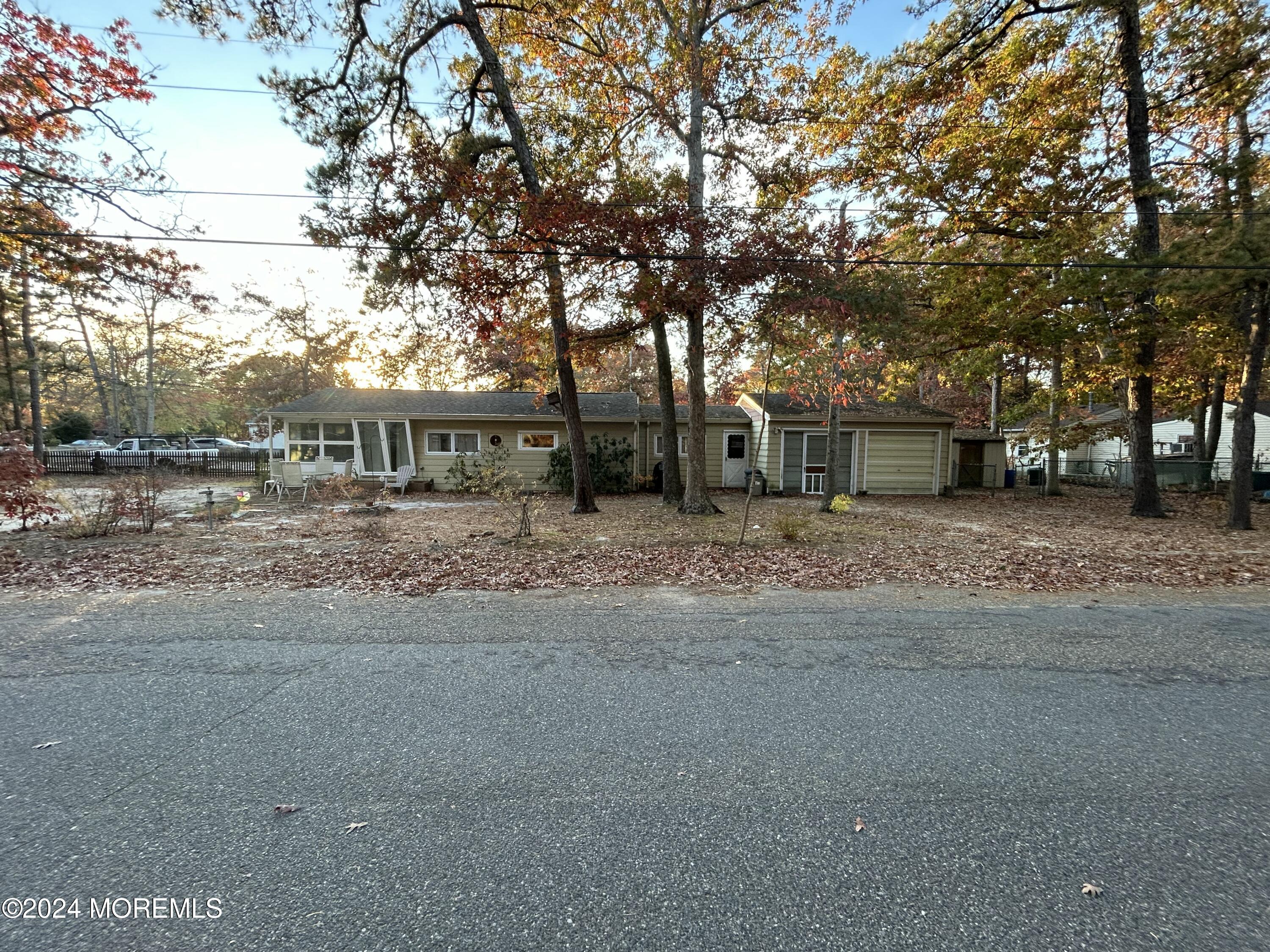 61 Holly Drive, Waretown, New Jersey image 2