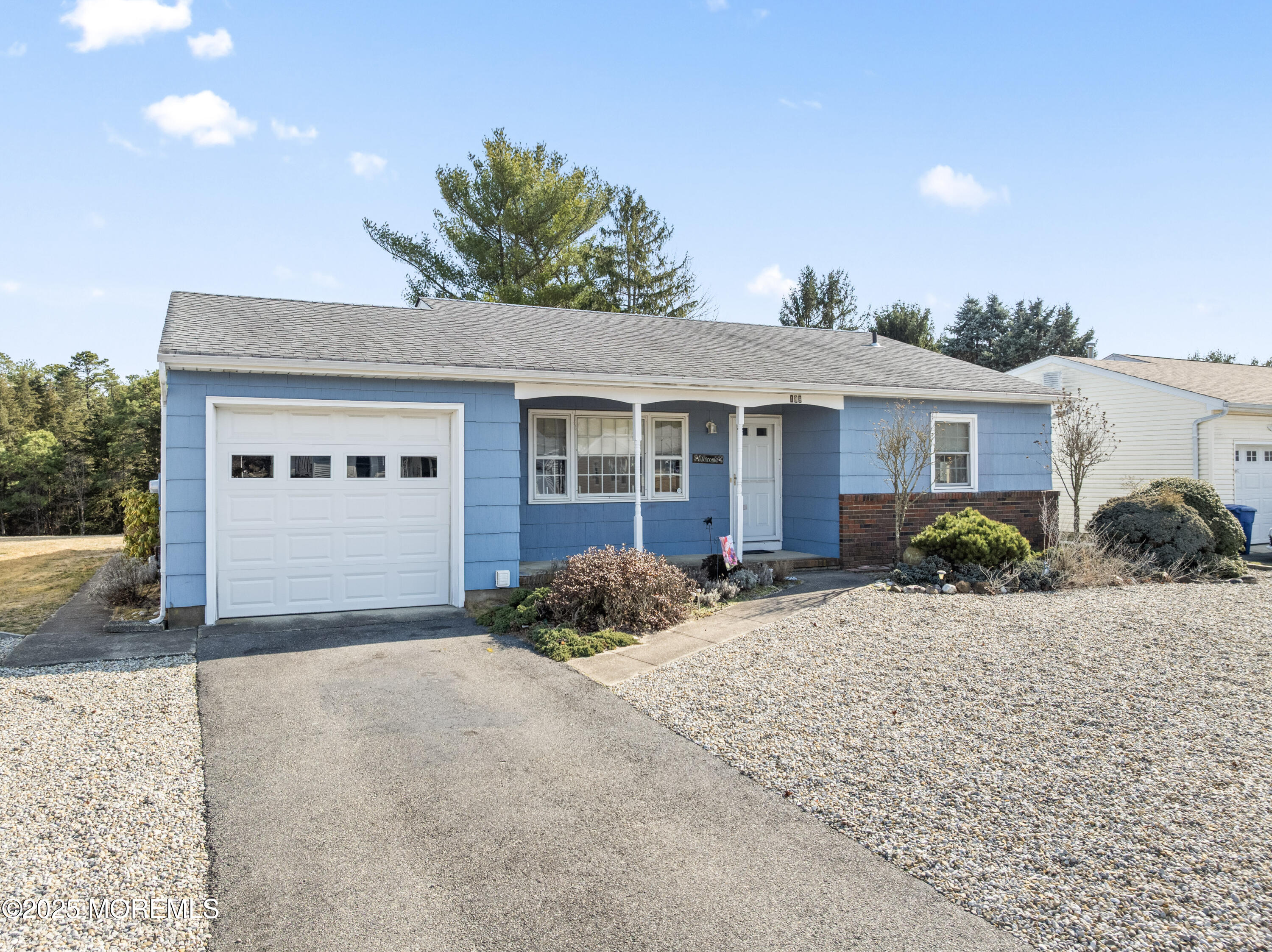 189 Westbrook Drive, Toms River, New Jersey image 2