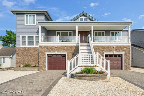 Photo of 1847 Monitor Drive, Toms River, NJ 08753 (MLS # 22616141)