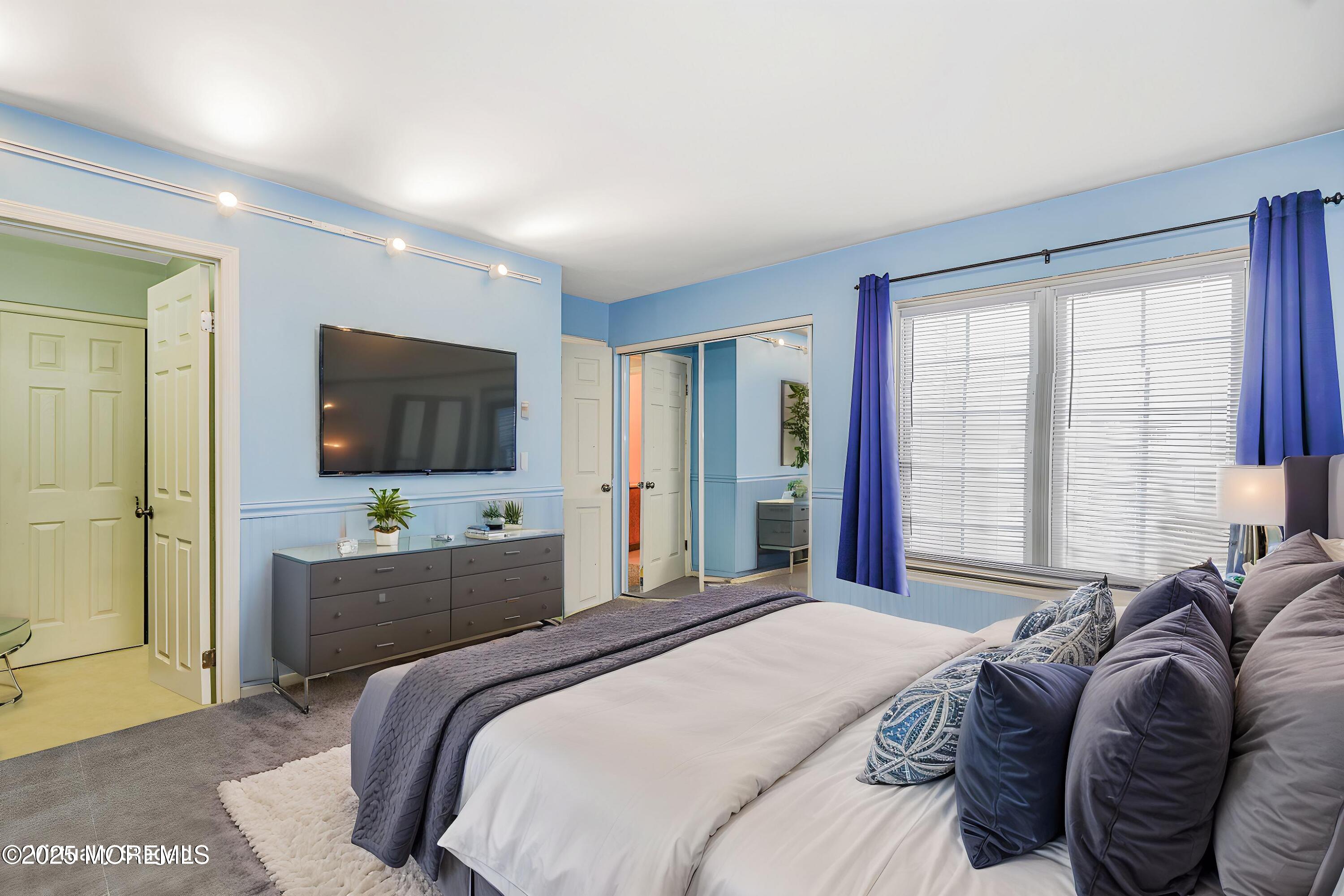 5 Village Green Road, Bedminster, New Jersey image 10