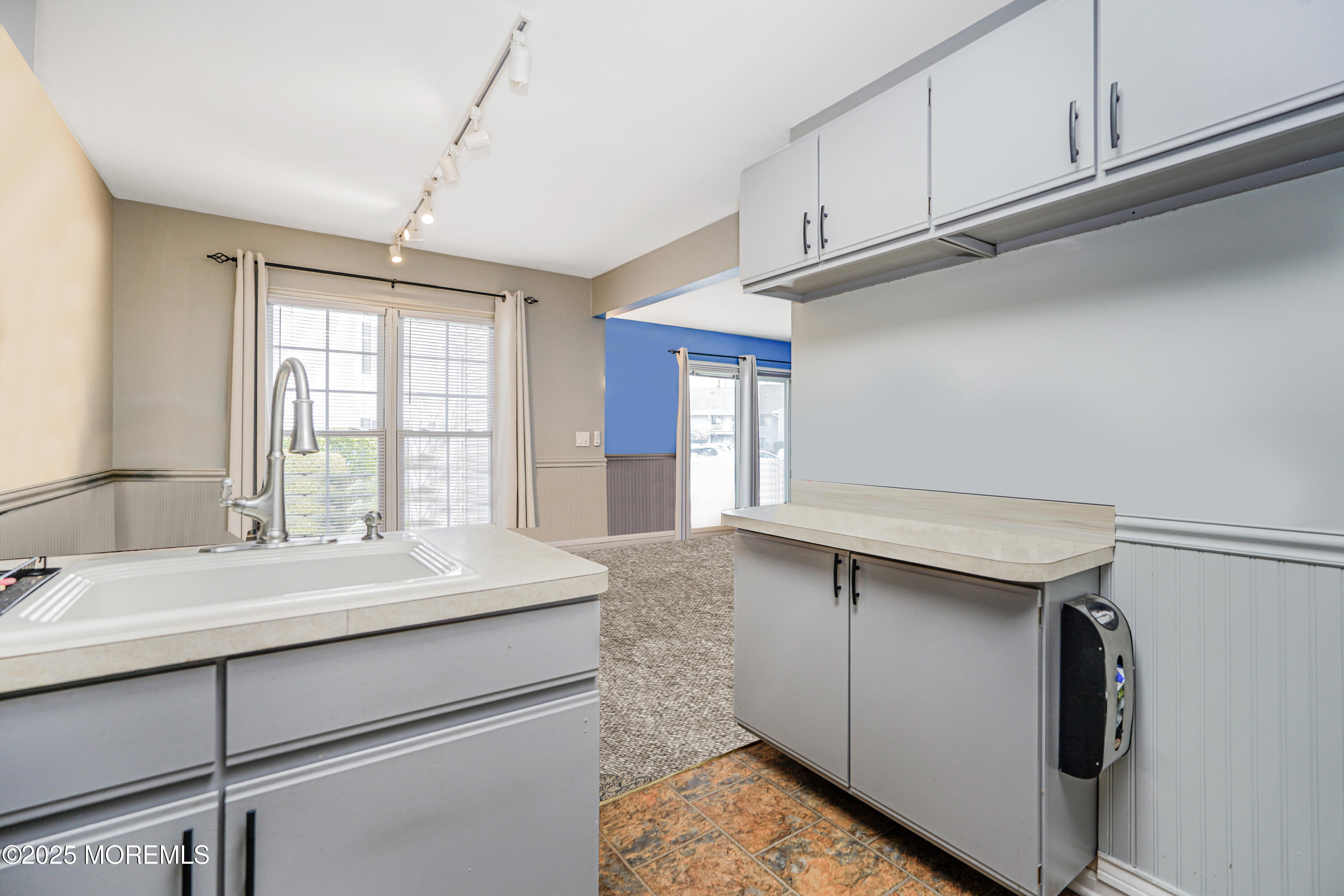 5 Village Green Road, Bedminster, New Jersey image 7