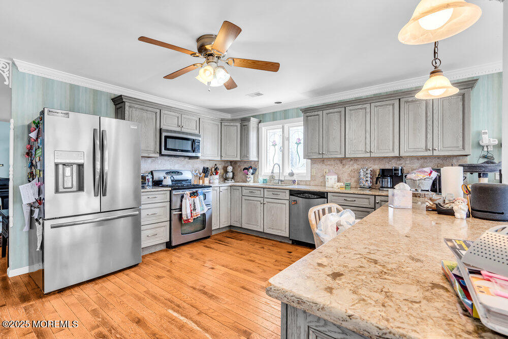 1119 Aster Drive, Toms River, New Jersey image 17