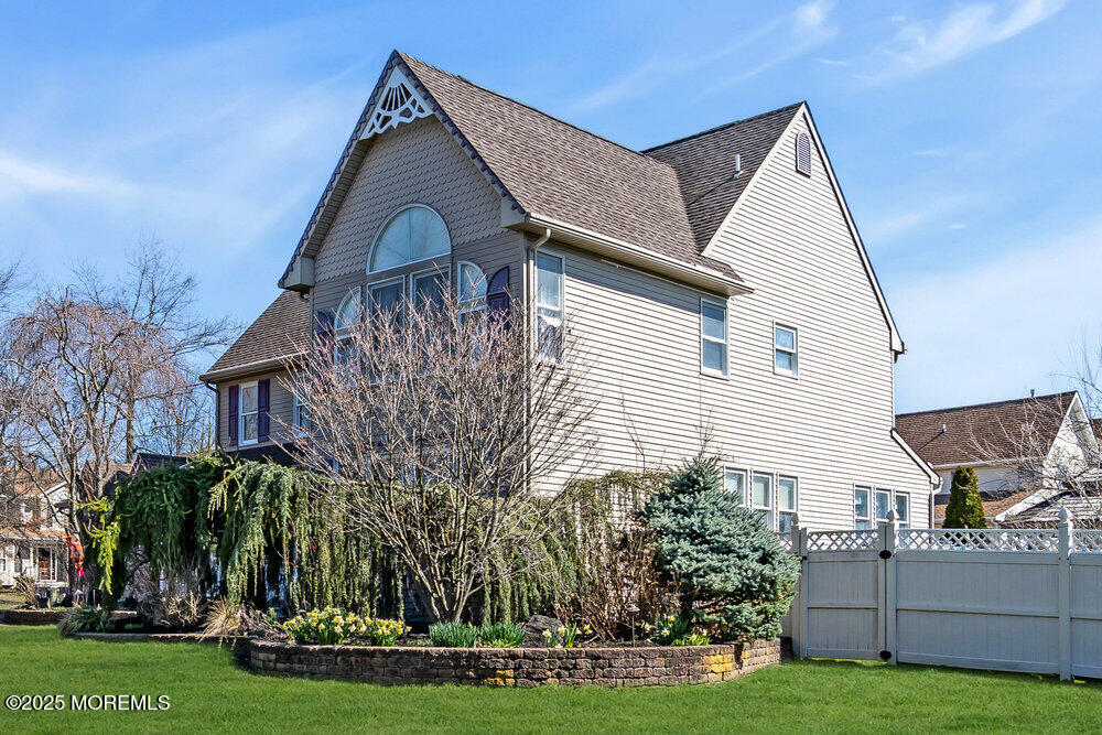 1119 Aster Drive, Toms River, New Jersey image 3