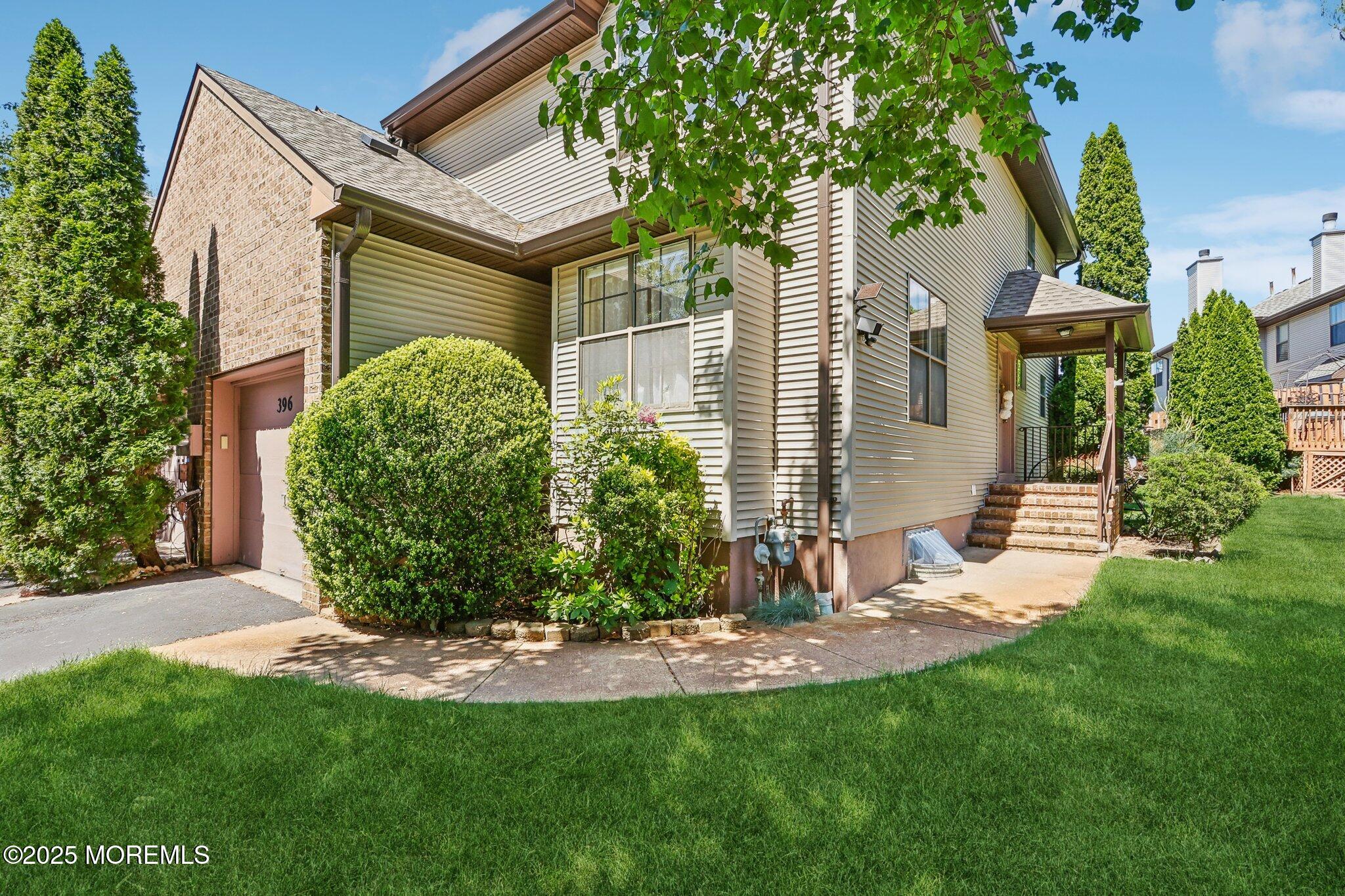 396 Oak Knoll Drive, Englishtown, New Jersey image 6