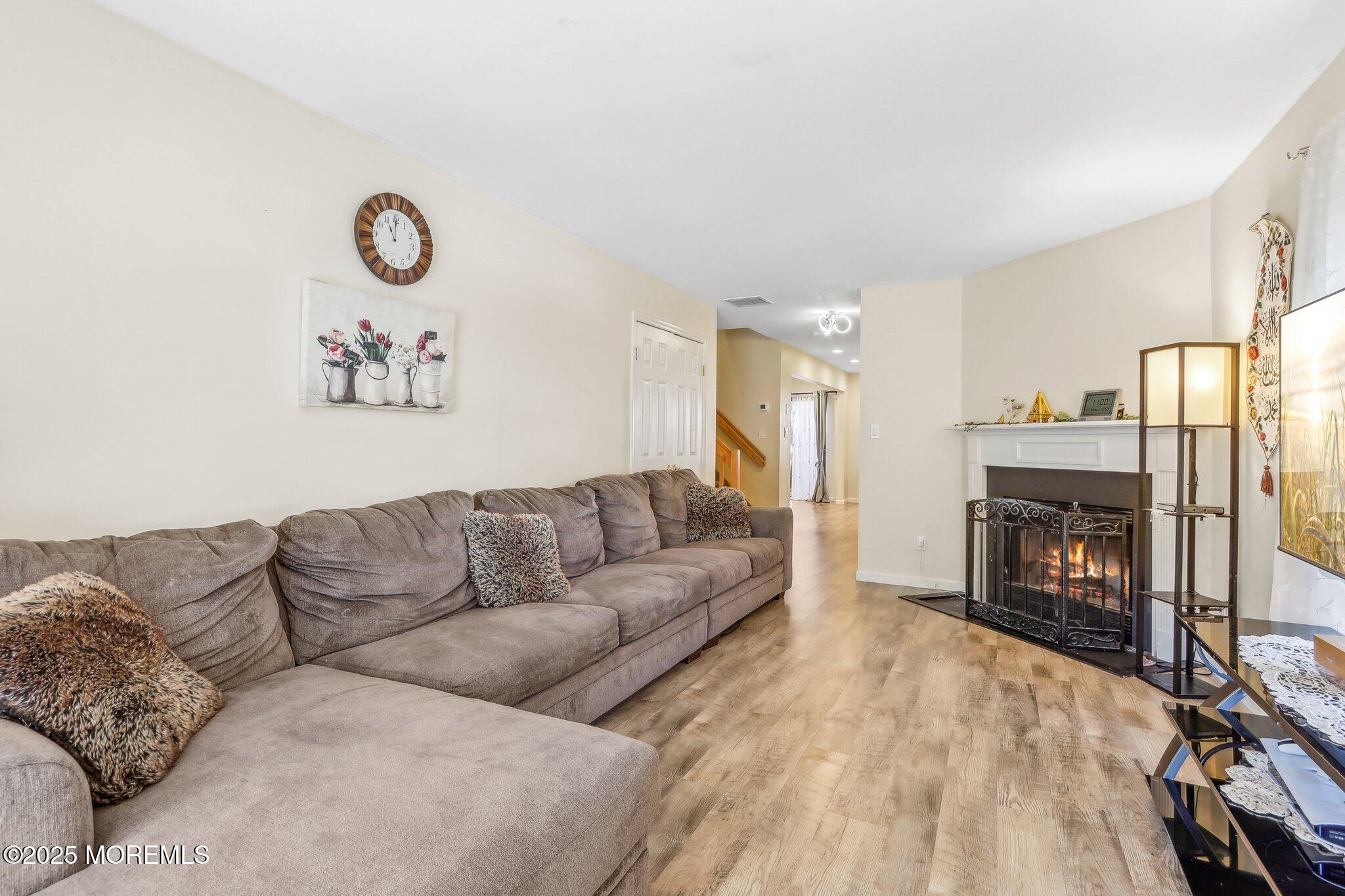 396 Oak Knoll Drive, Englishtown, New Jersey image 12
