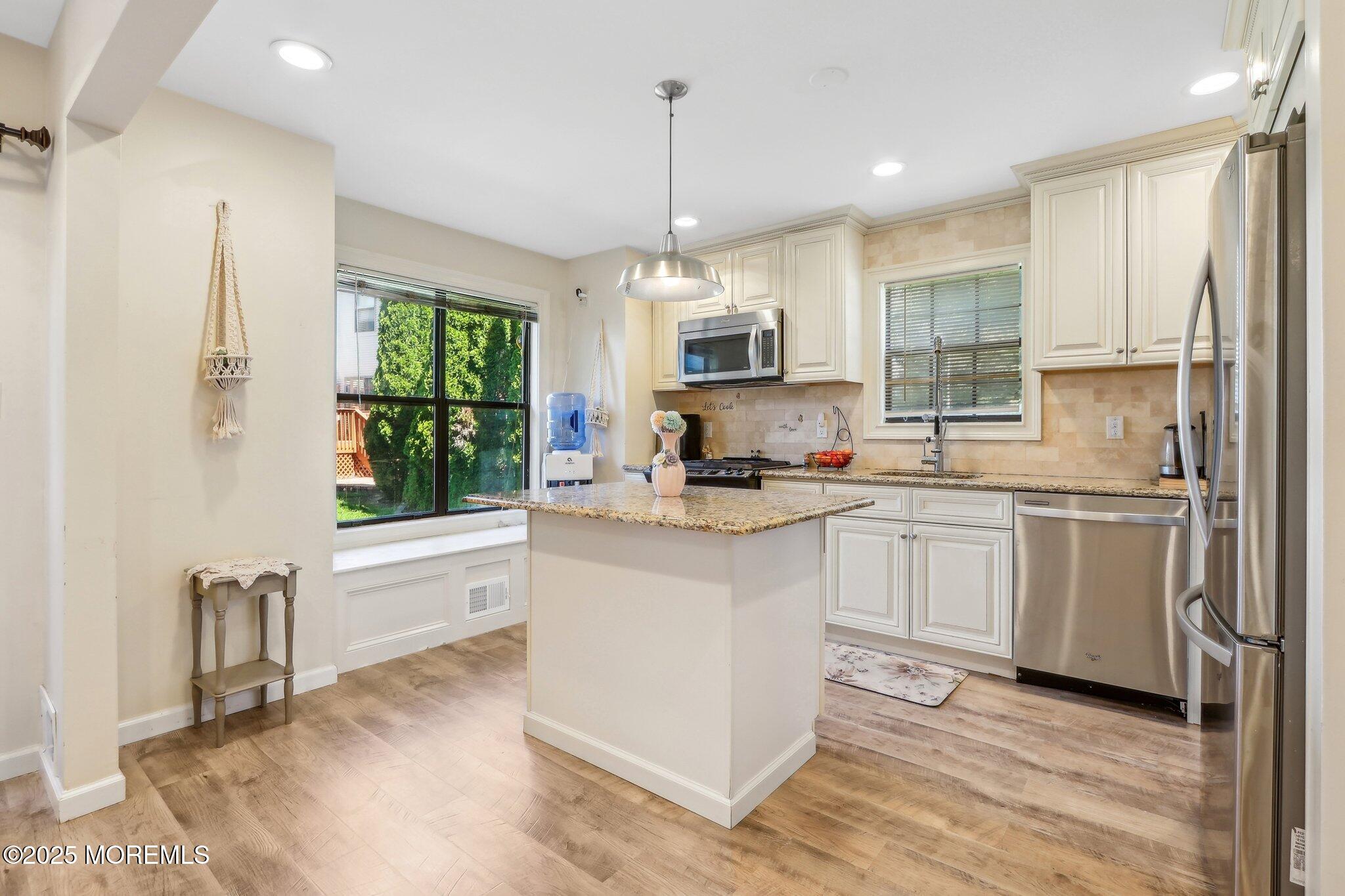 396 Oak Knoll Drive, Englishtown, New Jersey image 18