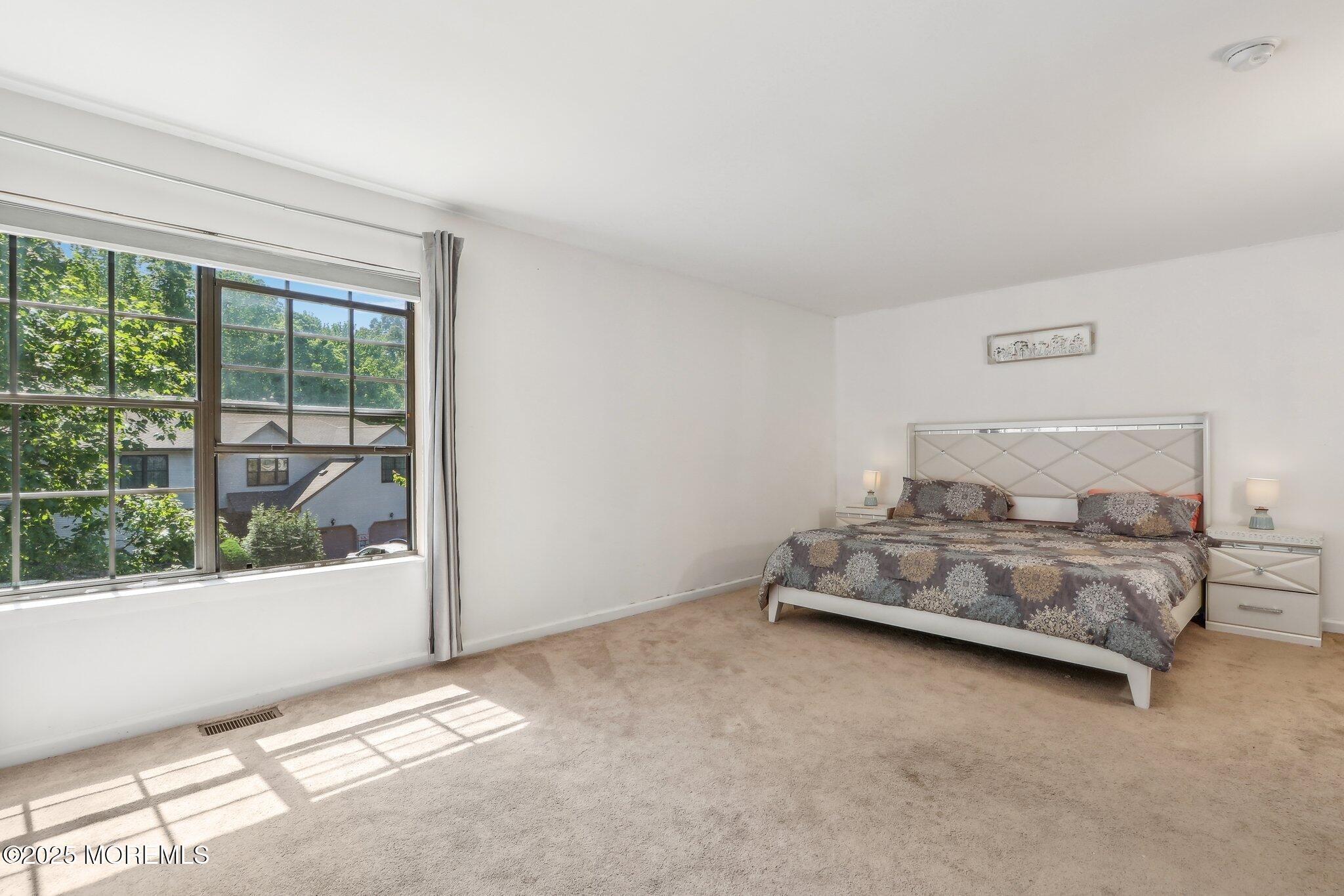 396 Oak Knoll Drive, Englishtown, New Jersey image 28