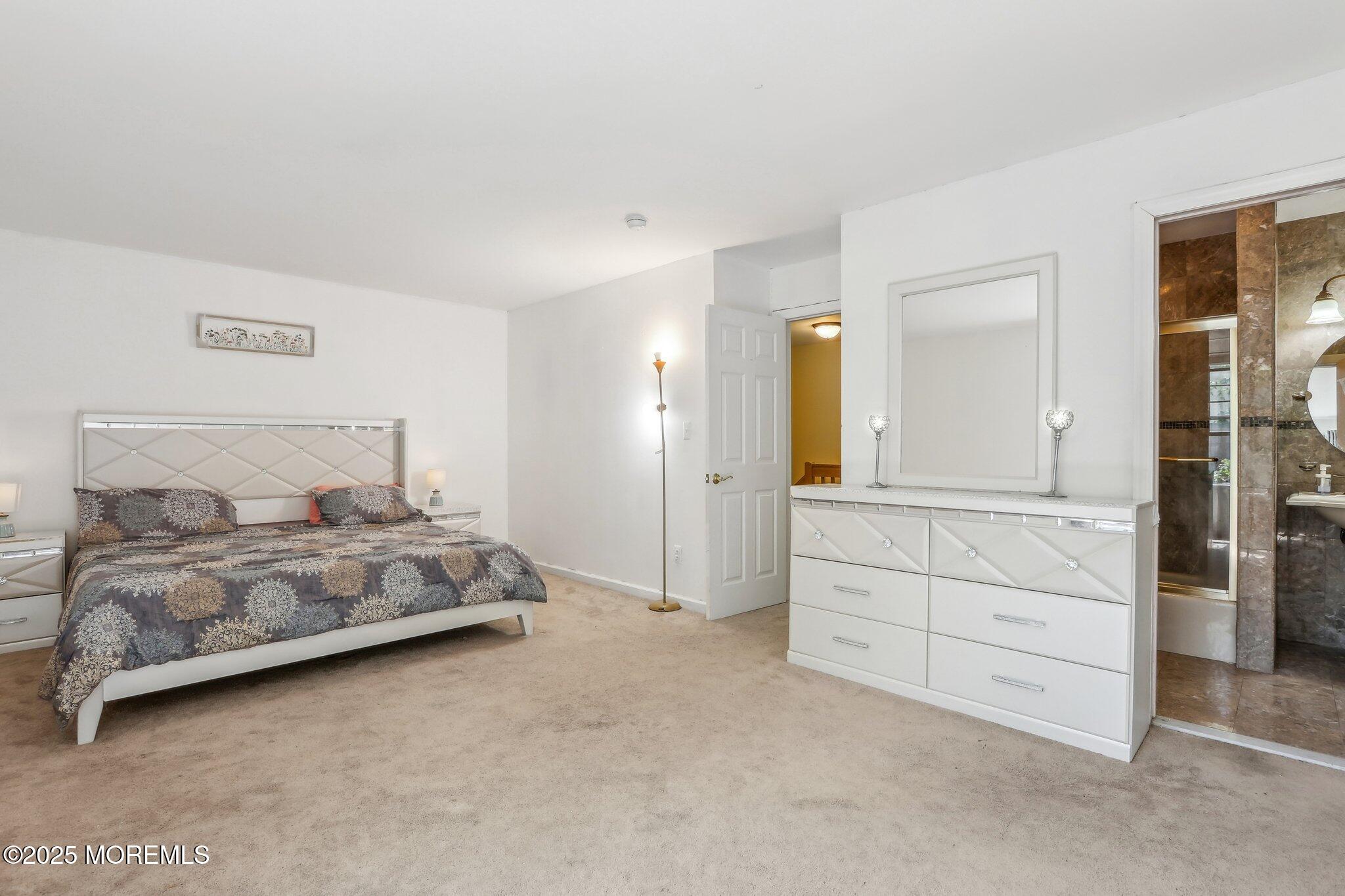 396 Oak Knoll Drive, Englishtown, New Jersey image 26