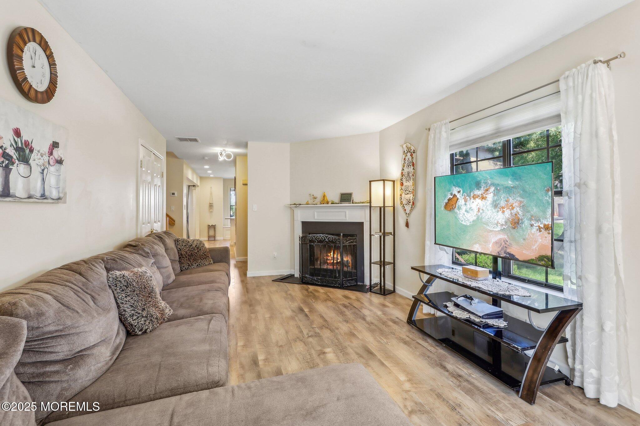 396 Oak Knoll Drive, Englishtown, New Jersey image 11