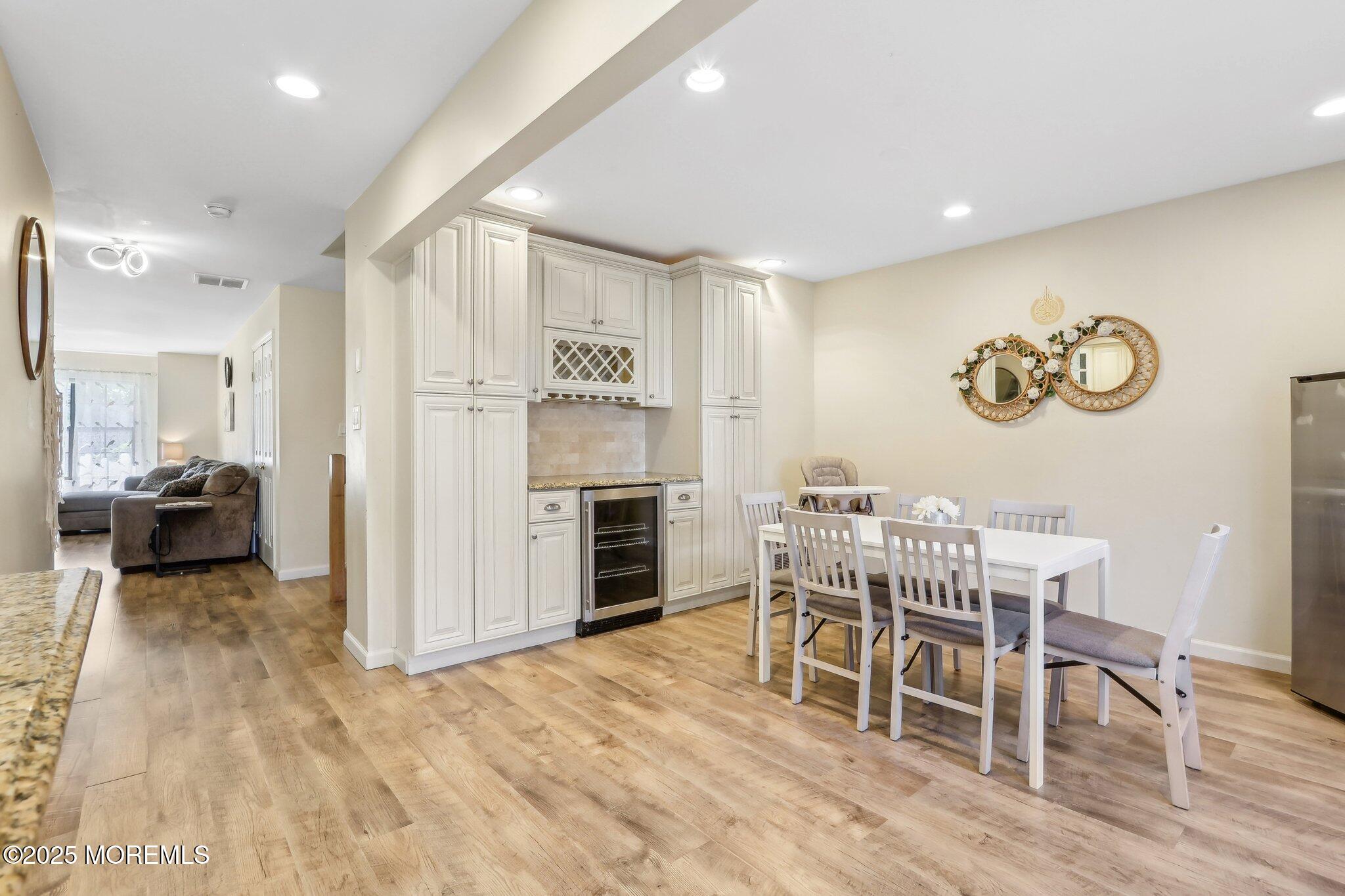 396 Oak Knoll Drive, Englishtown, New Jersey image 17
