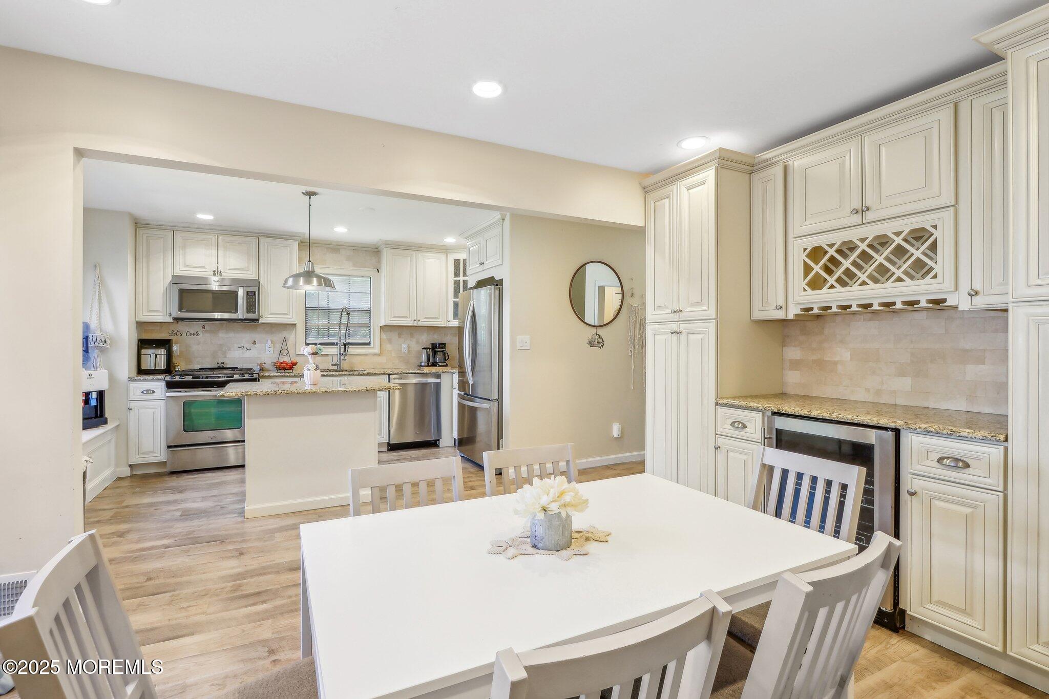 396 Oak Knoll Drive, Englishtown, New Jersey image 15