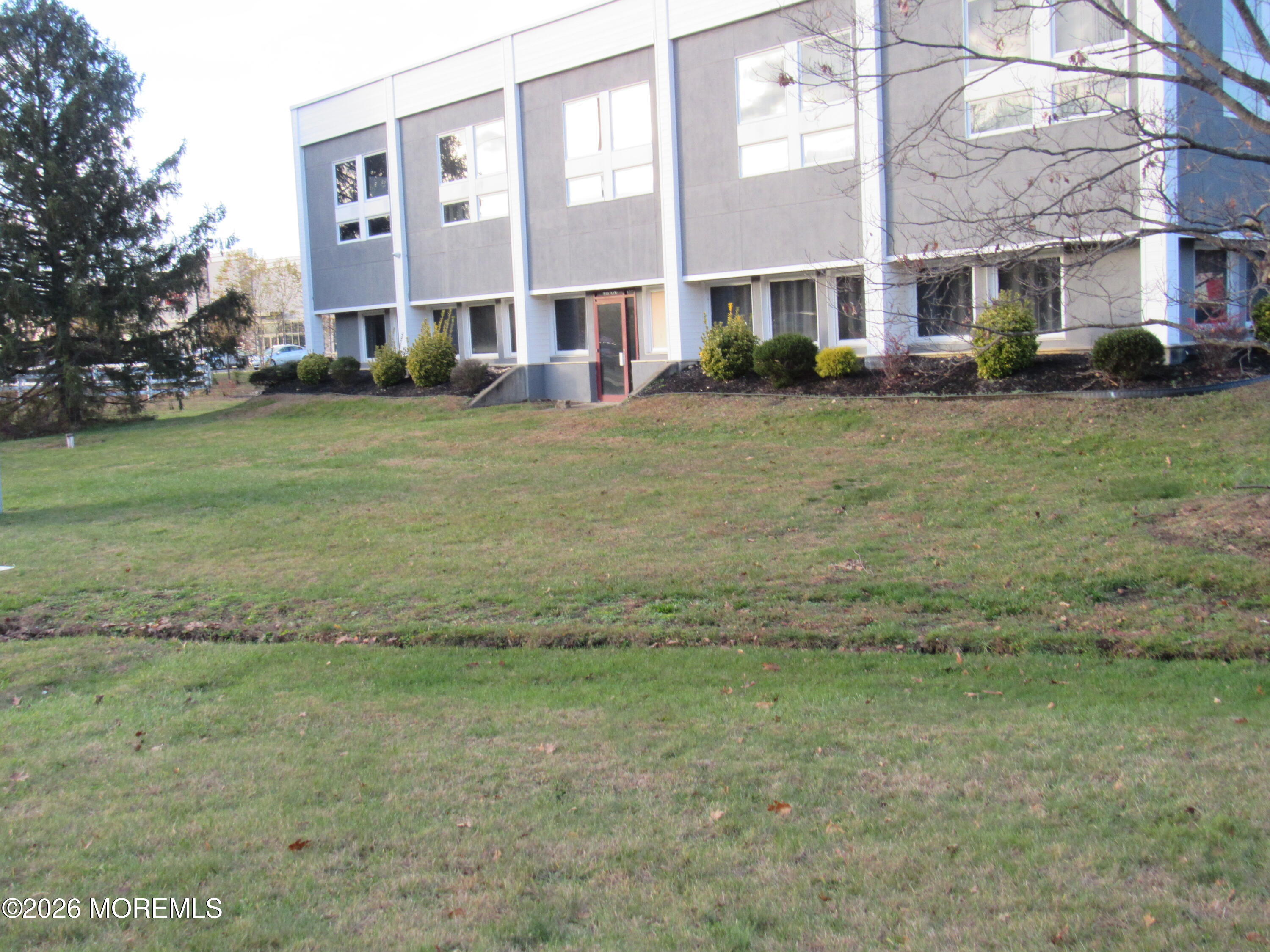 Photo 1 of 8 — 981 State Route 33 A, Monroe, NJ 08831