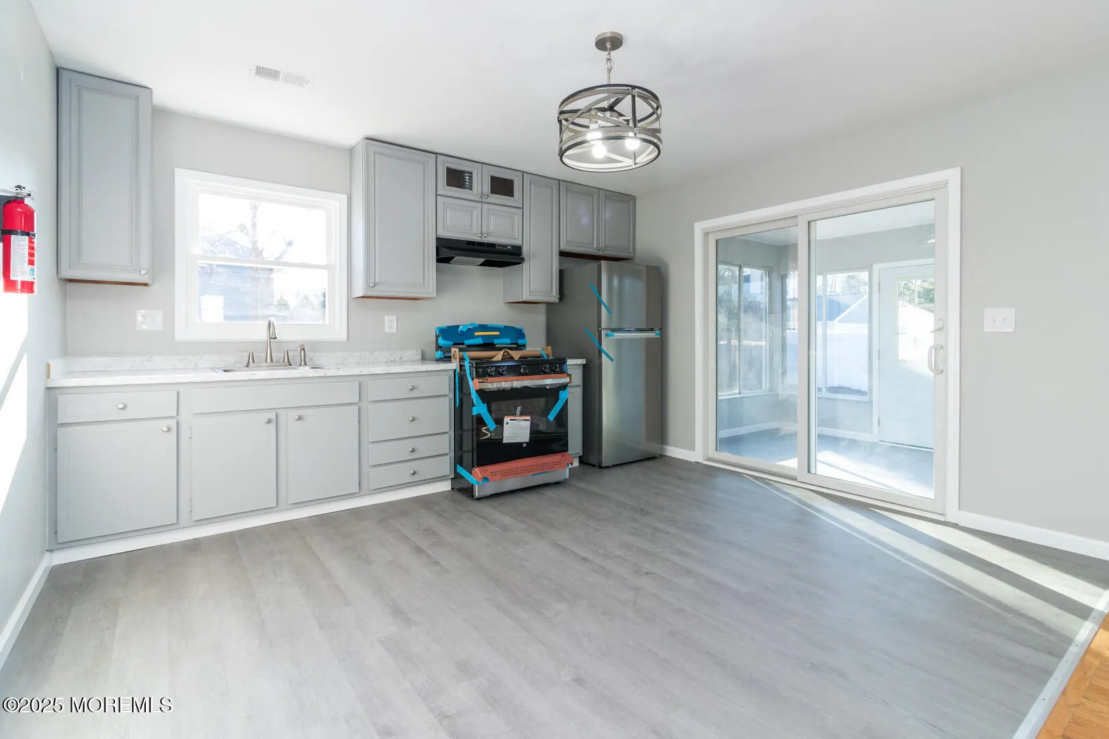 Beachwood, New Jersey 08722, United States, 3 Bedrooms Bedrooms, ,2 BathroomsBathrooms,Residential,Active,94191