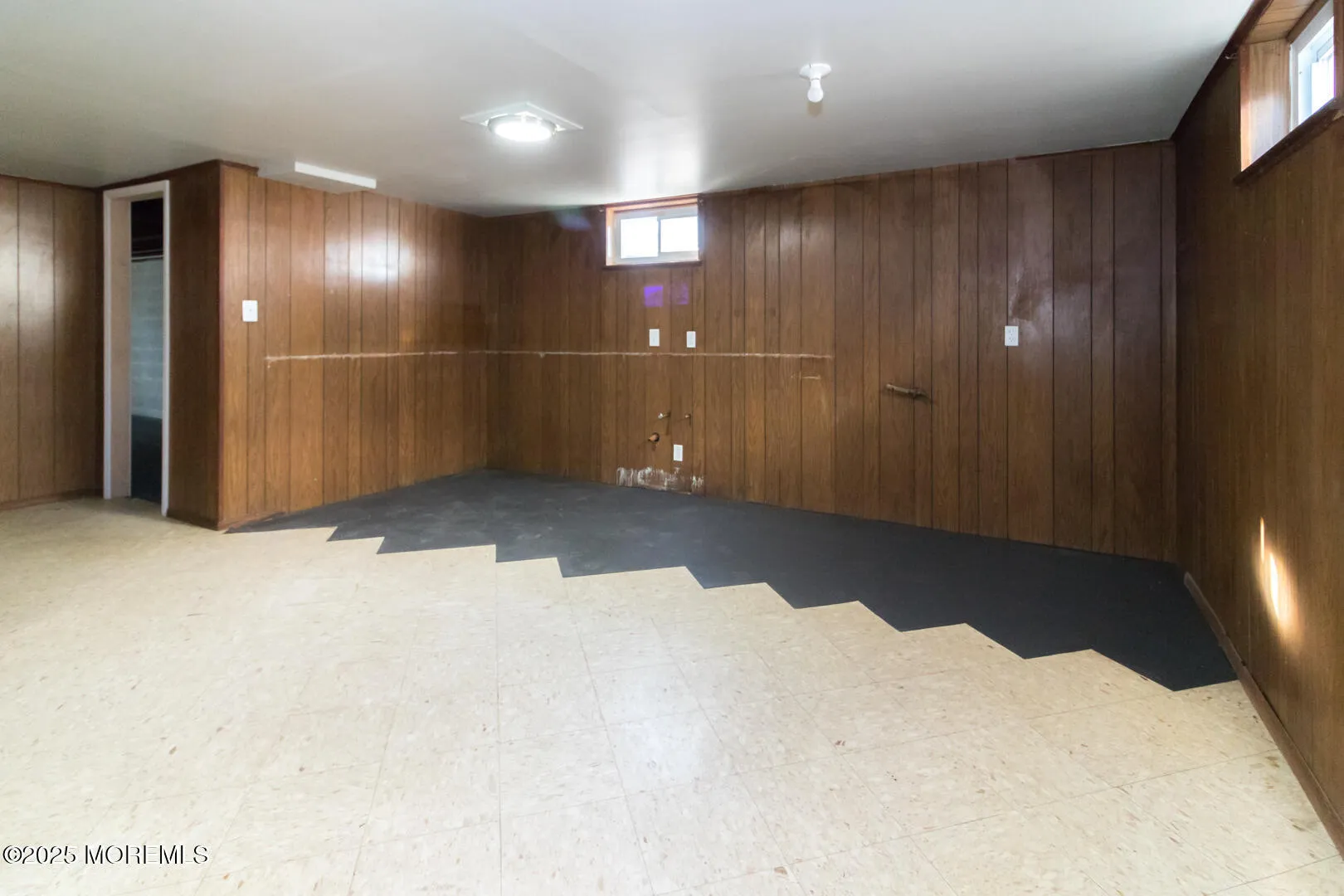 Beachwood, New Jersey 08722, United States, 3 Bedrooms Bedrooms, ,2 BathroomsBathrooms,Residential,Active,94191