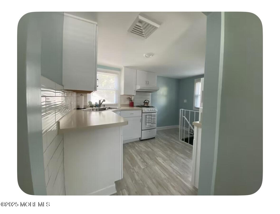 222 Norwood Lane