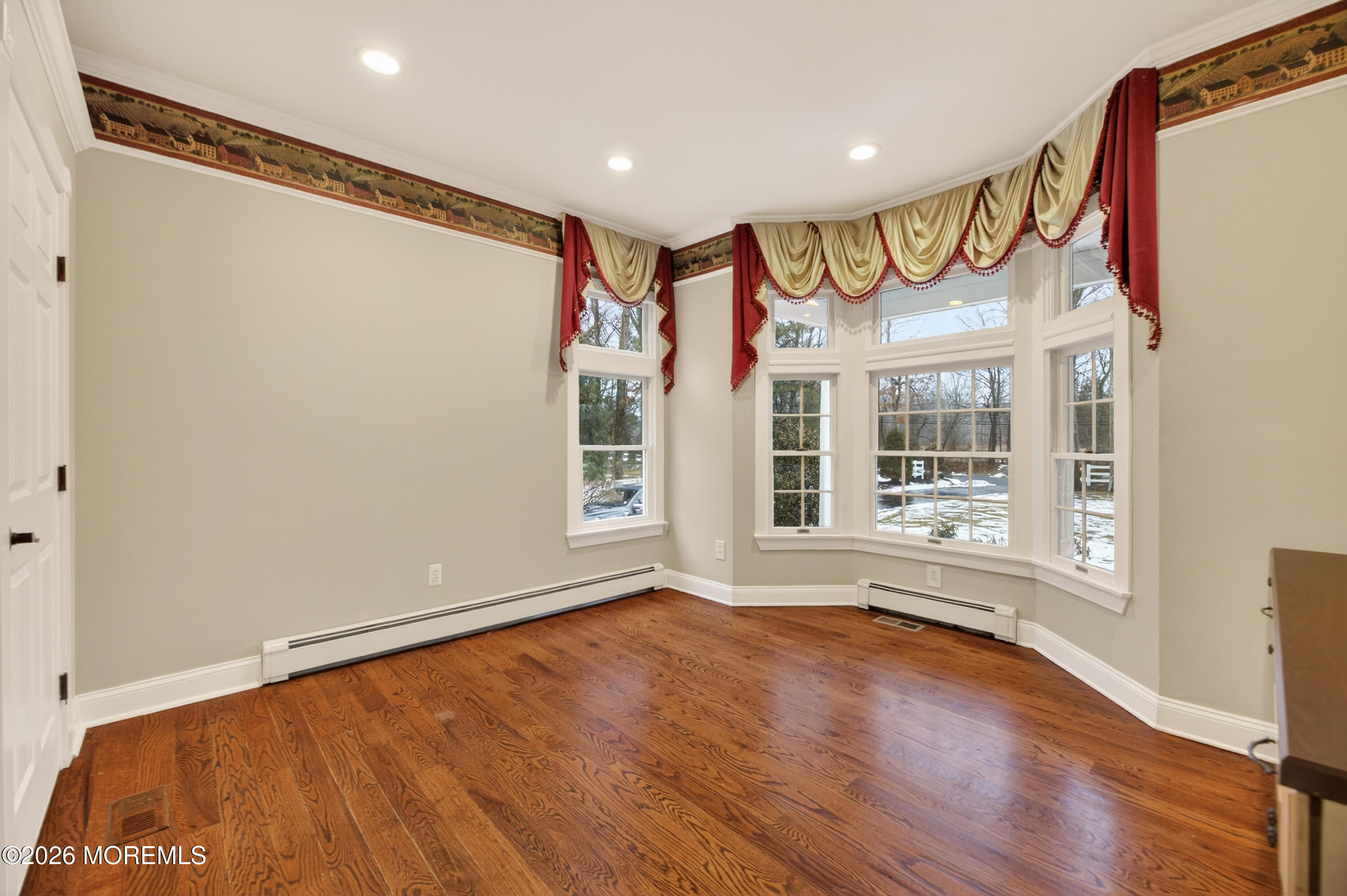 Millstone, New Jersey, 08510, United States, 5 Bedrooms Bedrooms, ,6 BathroomsBathrooms,Residential,Active,2027743