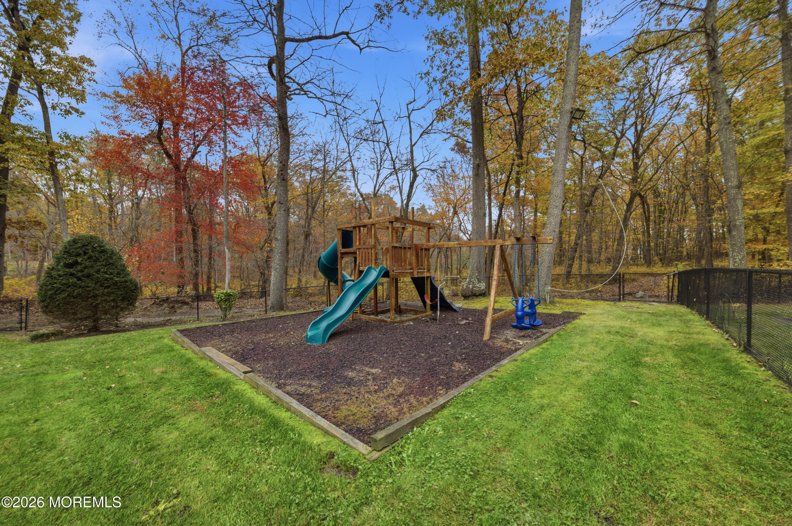 Millstone, New Jersey, 08510, United States, 5 Bedrooms Bedrooms, ,6 BathroomsBathrooms,Residential,Active,2027743