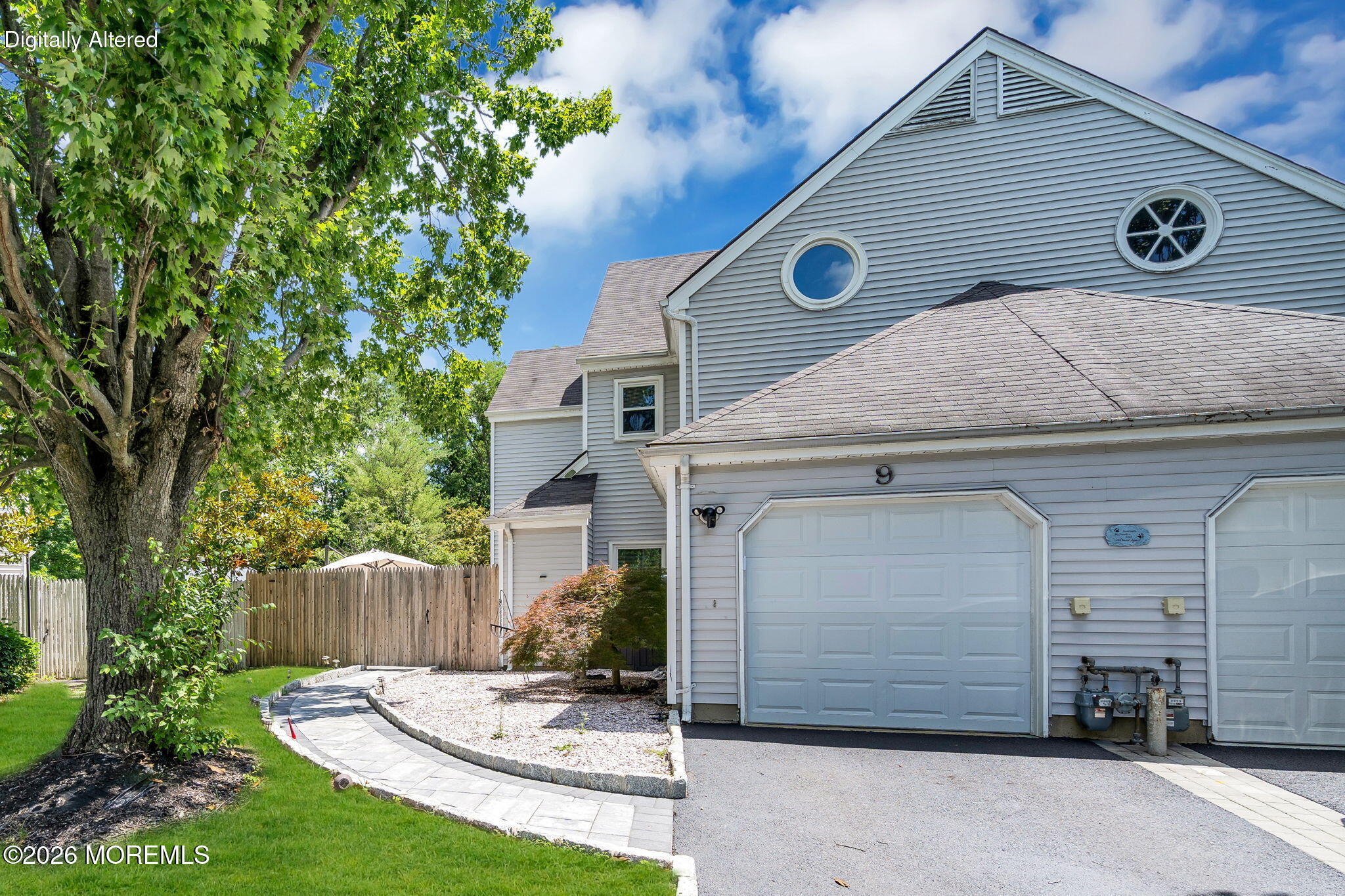 9 Frost Court