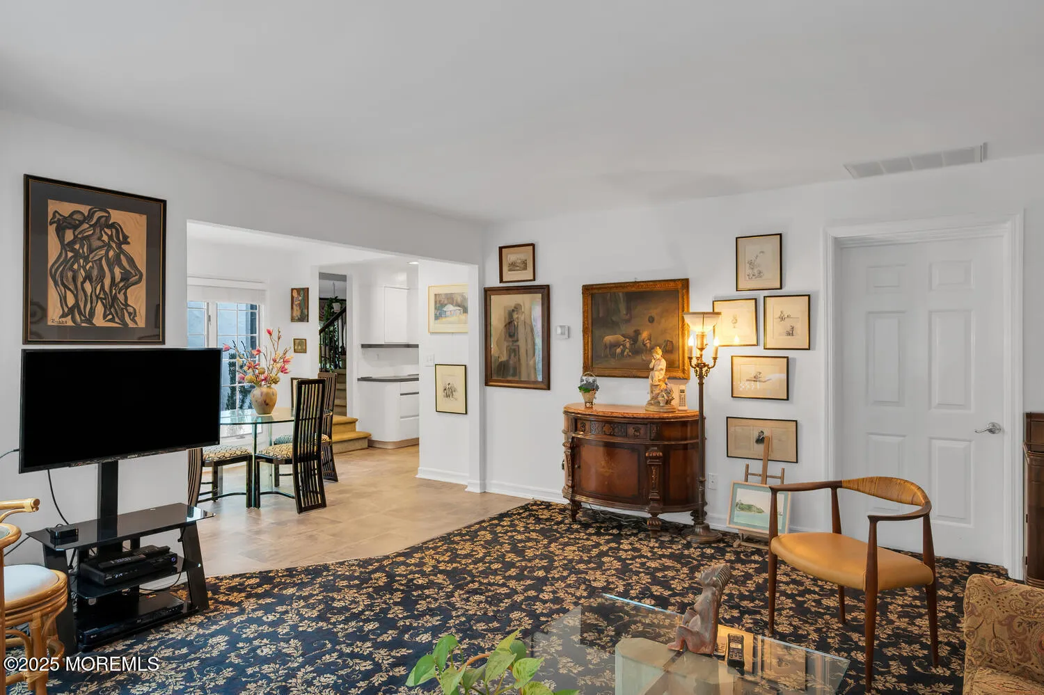 Little Silver, New Jersey 07739, United States, 5 Bedrooms Bedrooms, ,4 BathroomsBathrooms,Residential,Pending,182669