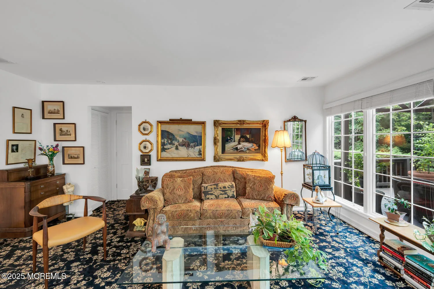 Little Silver, New Jersey 07739, United States, 5 Bedrooms Bedrooms, ,4 BathroomsBathrooms,Residential,Pending,182669