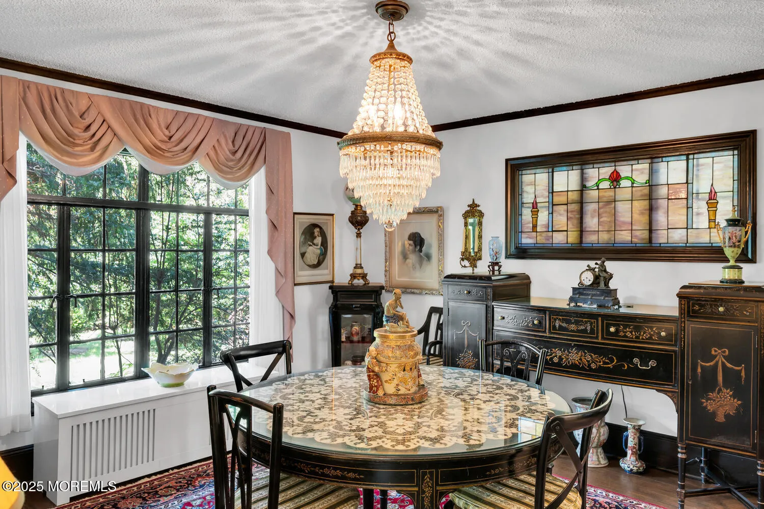 Little Silver, New Jersey 07739, United States, 5 Bedrooms Bedrooms, ,4 BathroomsBathrooms,Residential,Pending,182669