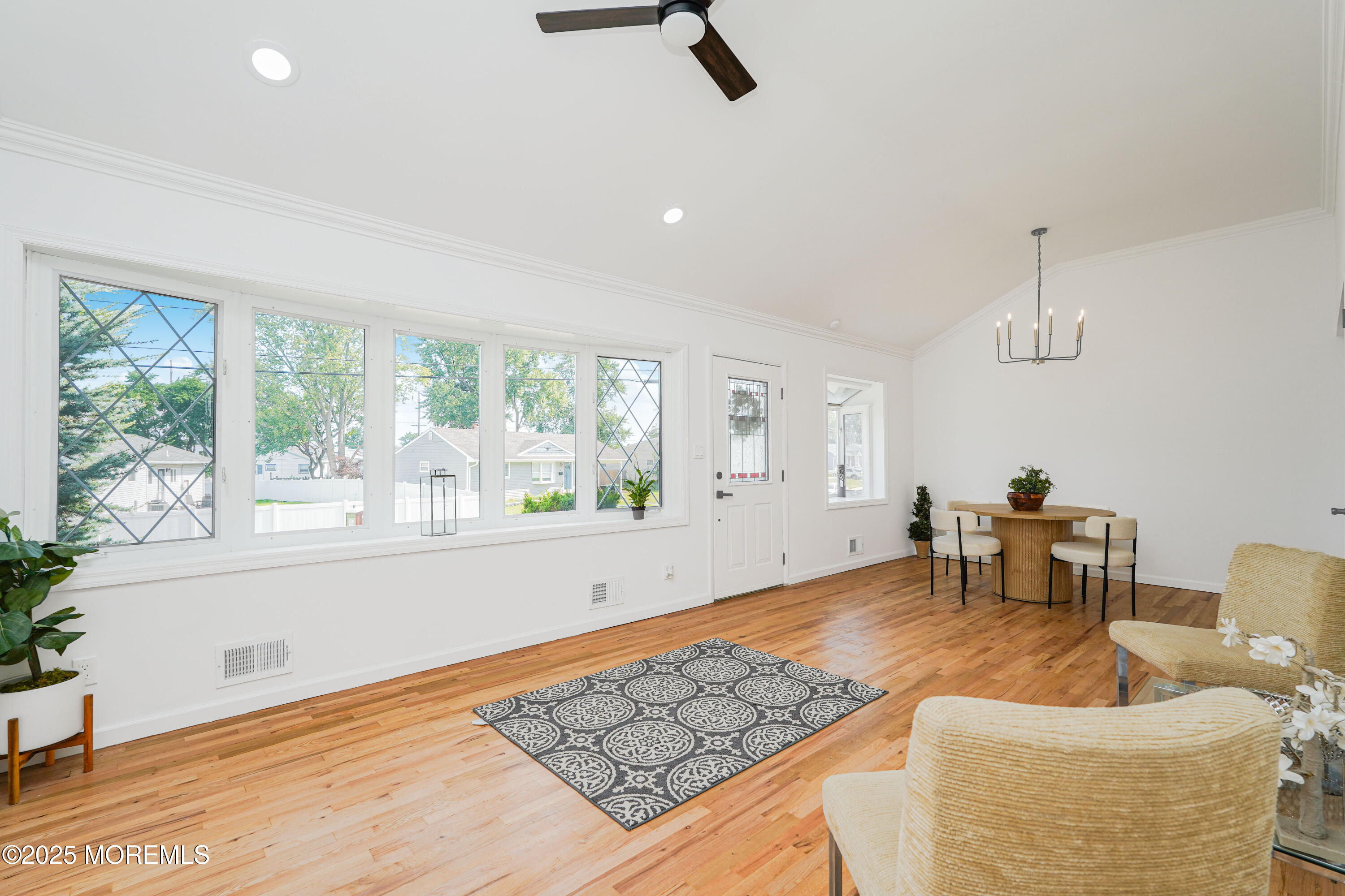 24 N Parkview Terrace