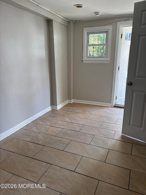 Apartment For Rent - 12 Borden Avenue<br/> Monmouth County, Asbury Park, NJ 07712
