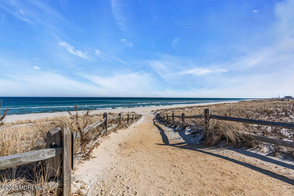 13 Elizabeth Avenue #B, Lavallette, New Jersey image 32