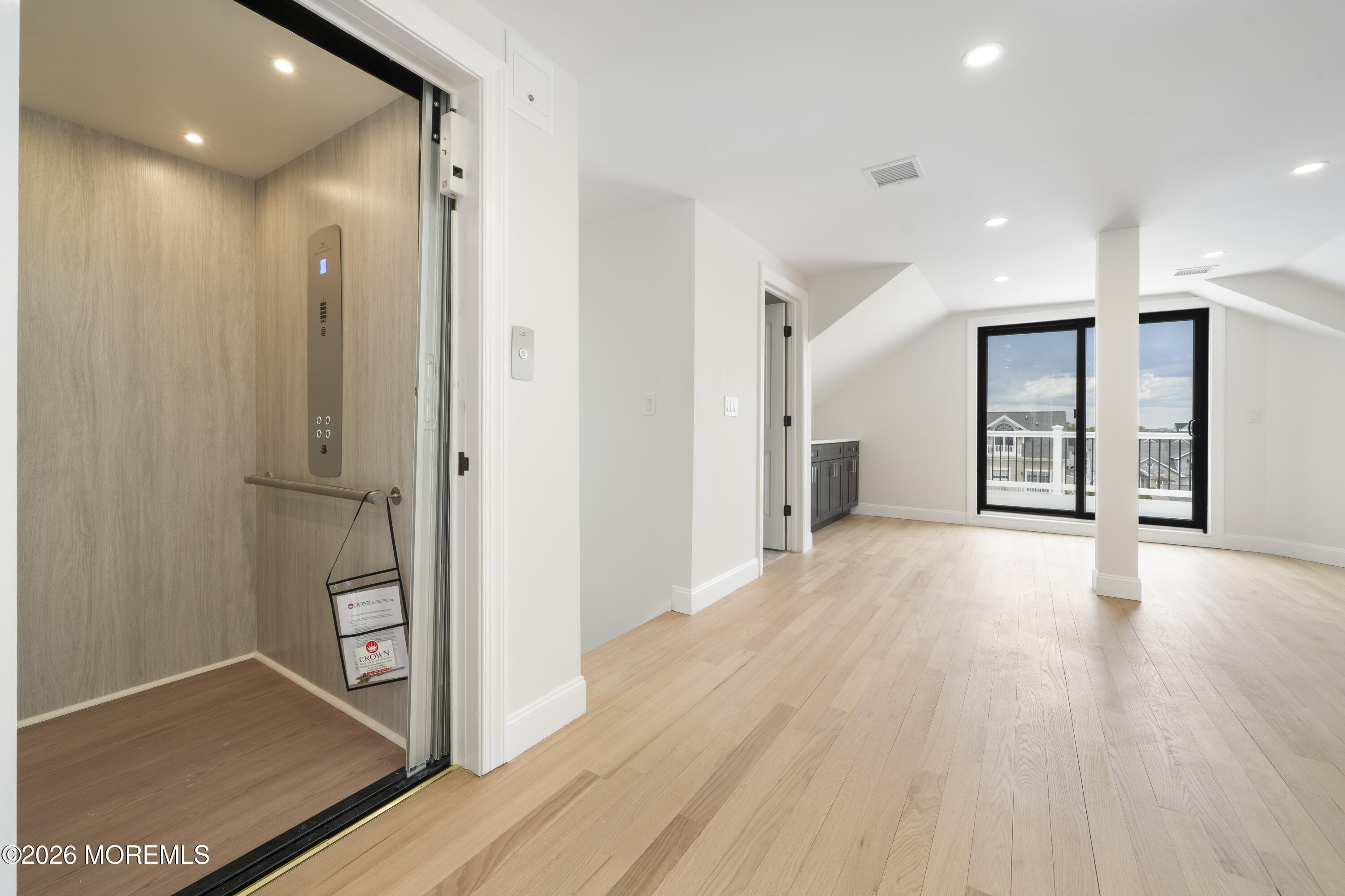 Toms River, New Jersey, 08724, United States, 4 Bedrooms Bedrooms, ,4 BathroomsBathrooms,Residential,Active,2041674