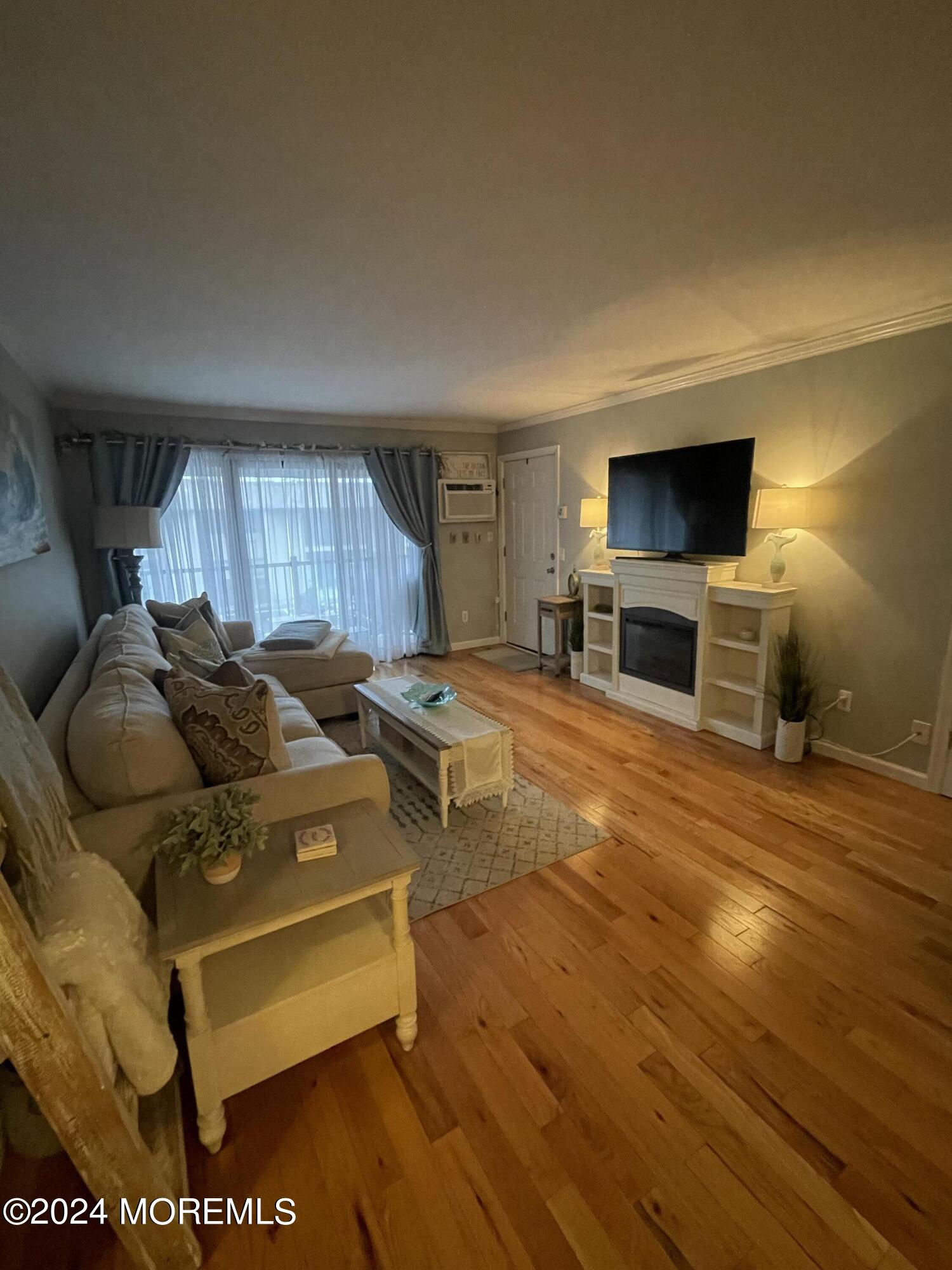 330 Shore Drive 24