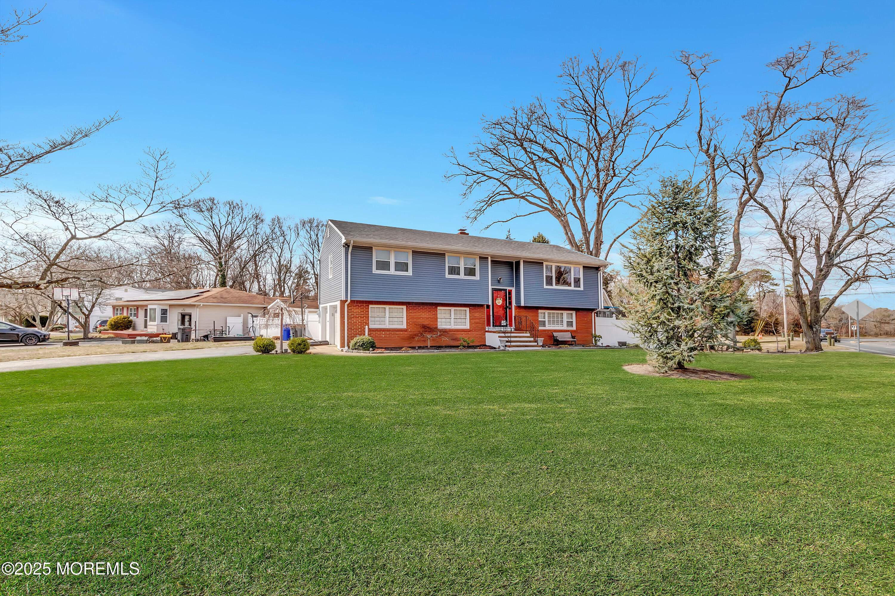 920 Brookside Drive, Toms River, New Jersey image 4
