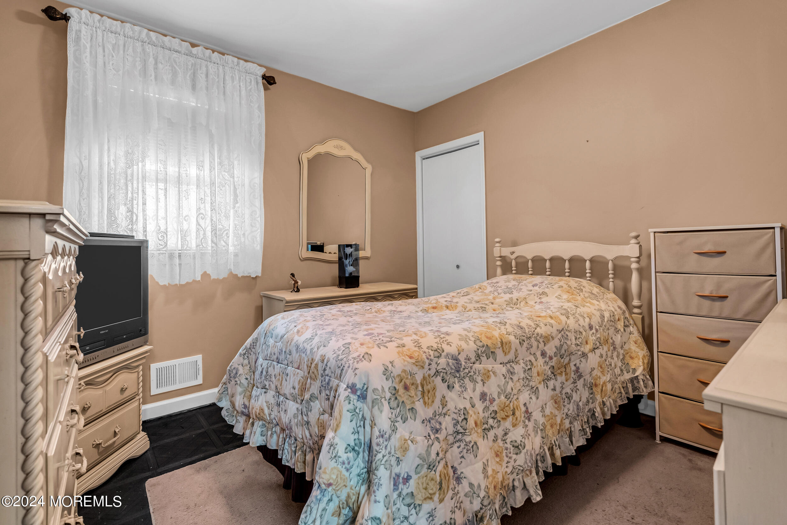 54 Wall Street, West Long Branch, New Jersey image 24
