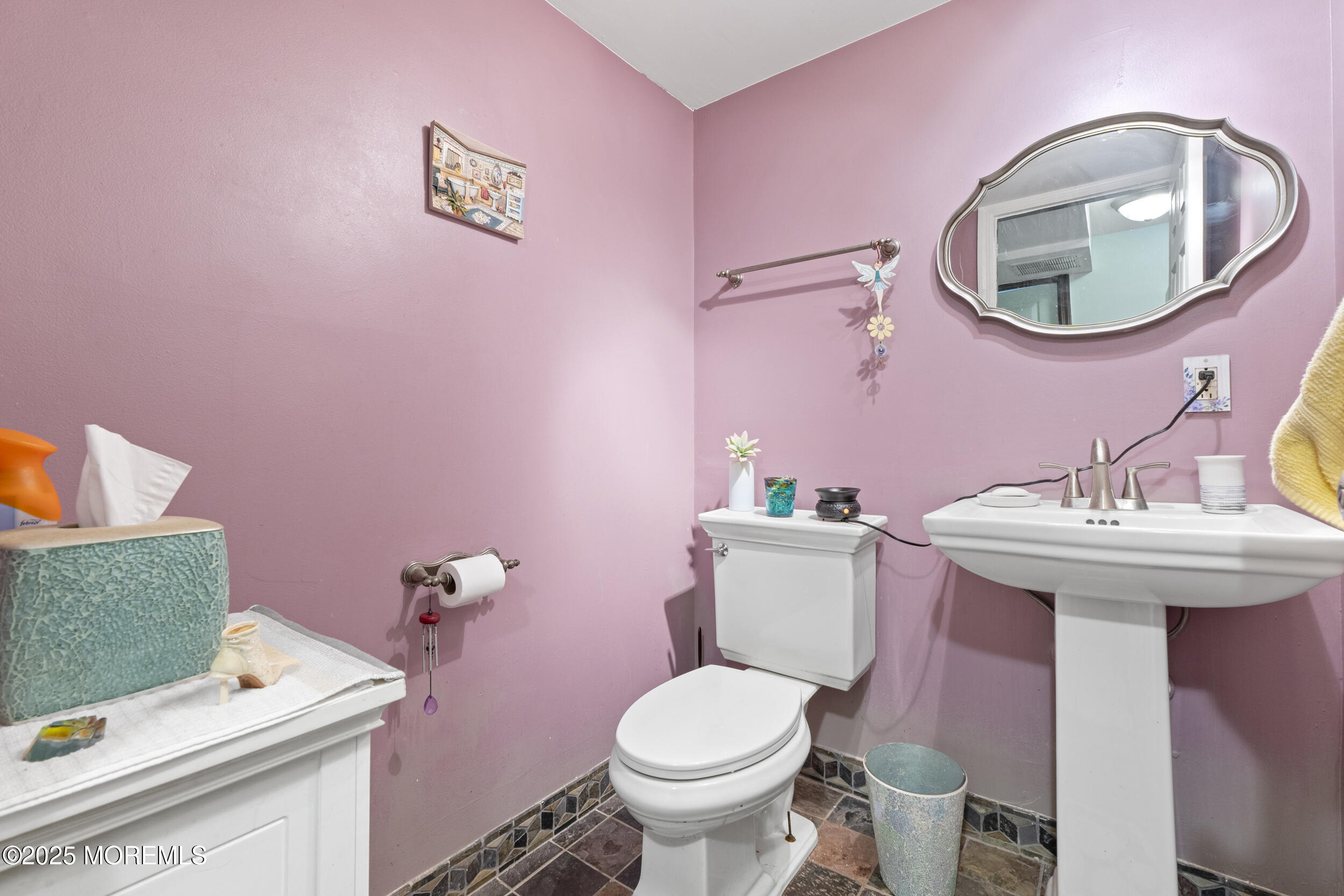 15 Creighton Circle, Old Bridge, New Jersey image 22