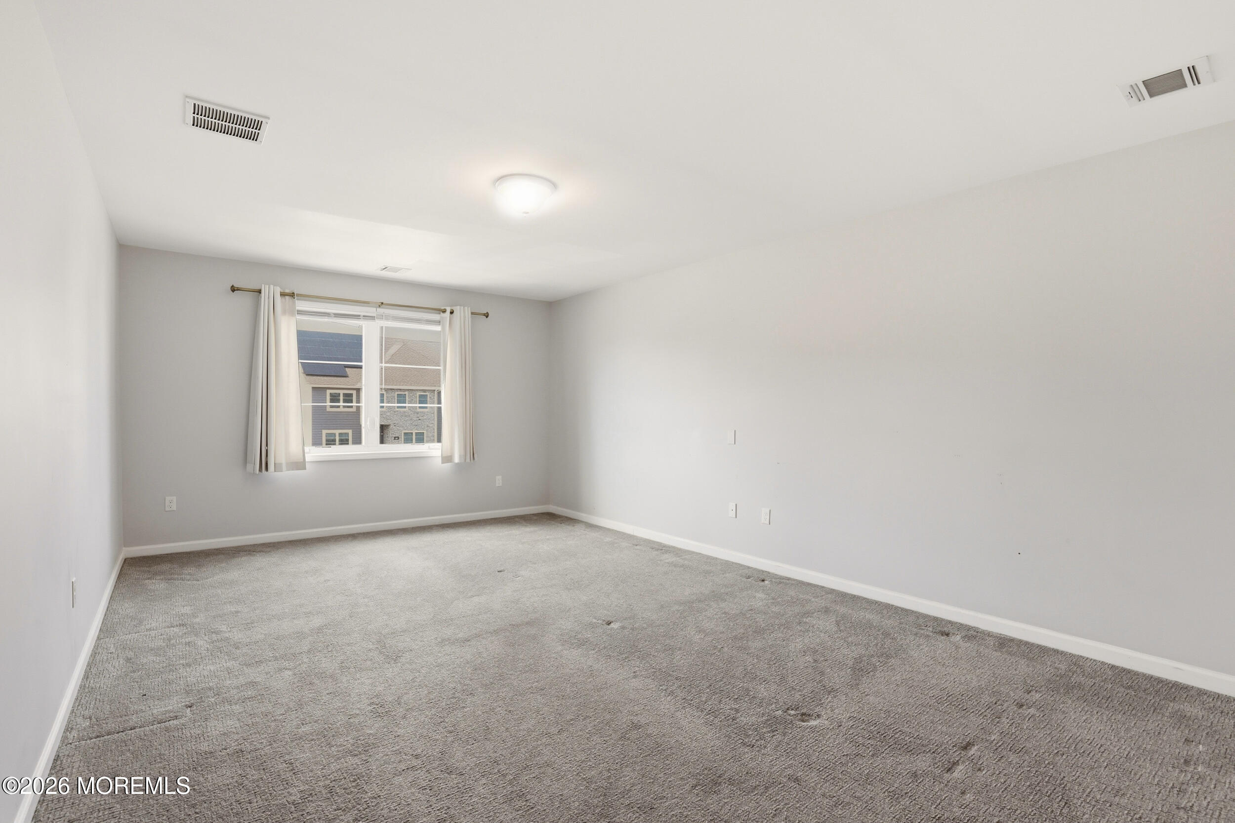 Lakewood, New Jersey, 08701, United States, 5 Bedrooms Bedrooms, ,4 BathroomsBathrooms,Residential,Active,2041555