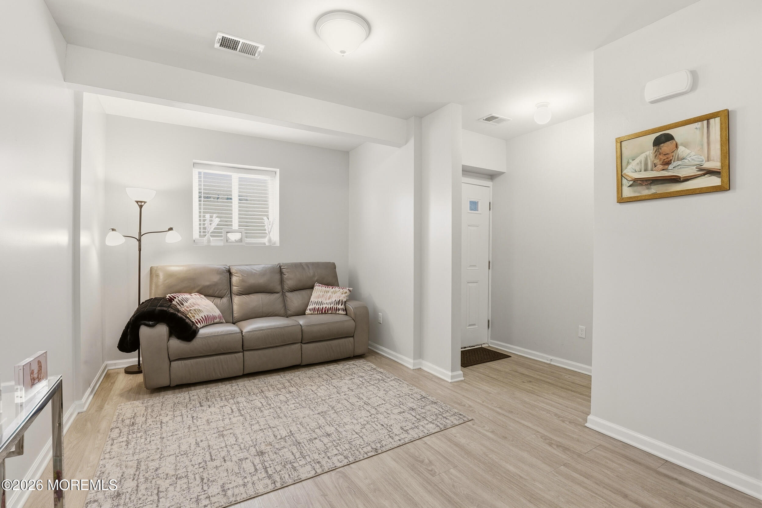 Lakewood, New Jersey, 08701, United States, 5 Bedrooms Bedrooms, ,4 BathroomsBathrooms,Residential,Active,2041555