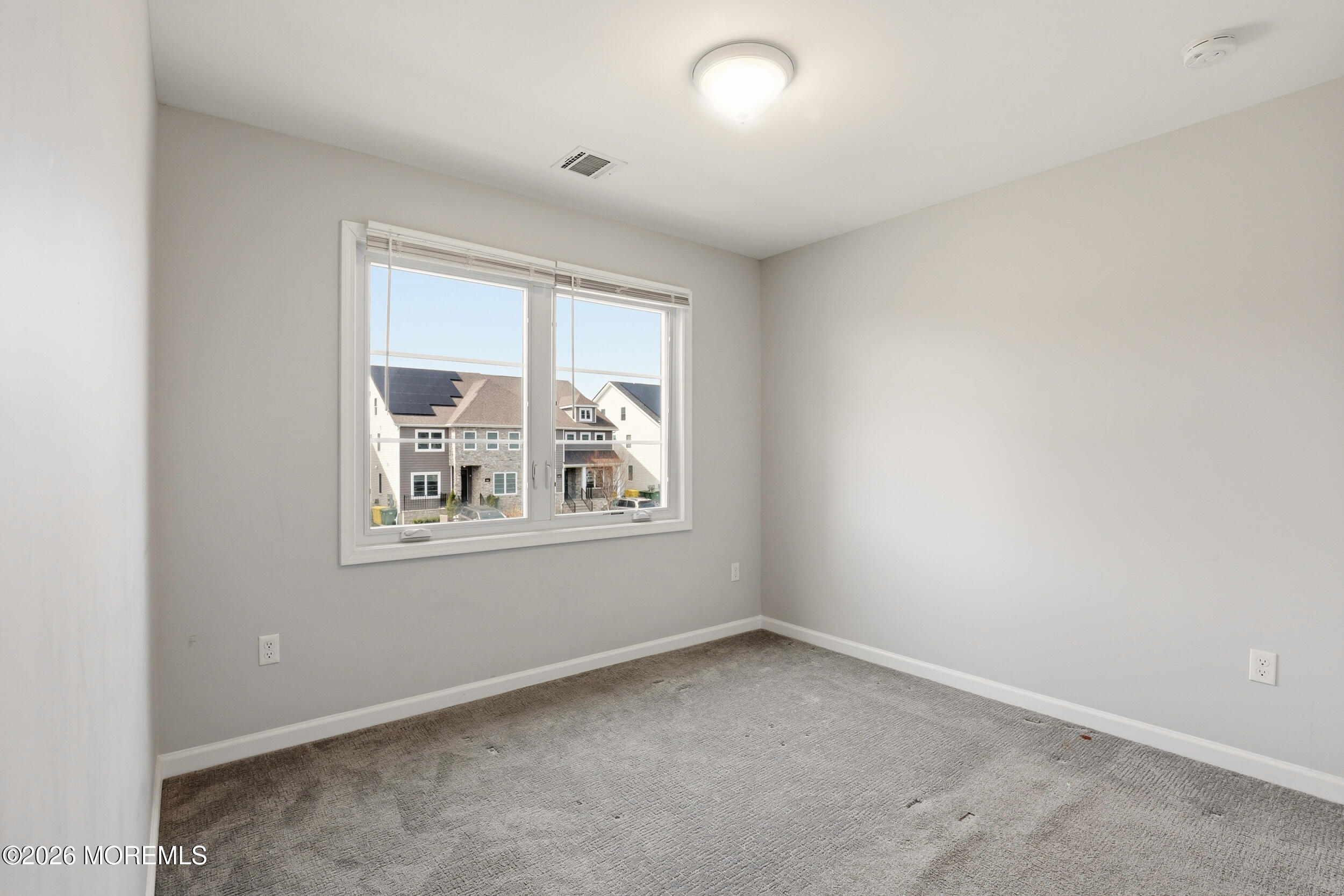 Lakewood, New Jersey, 08701, United States, 5 Bedrooms Bedrooms, ,4 BathroomsBathrooms,Residential,Active,2041555