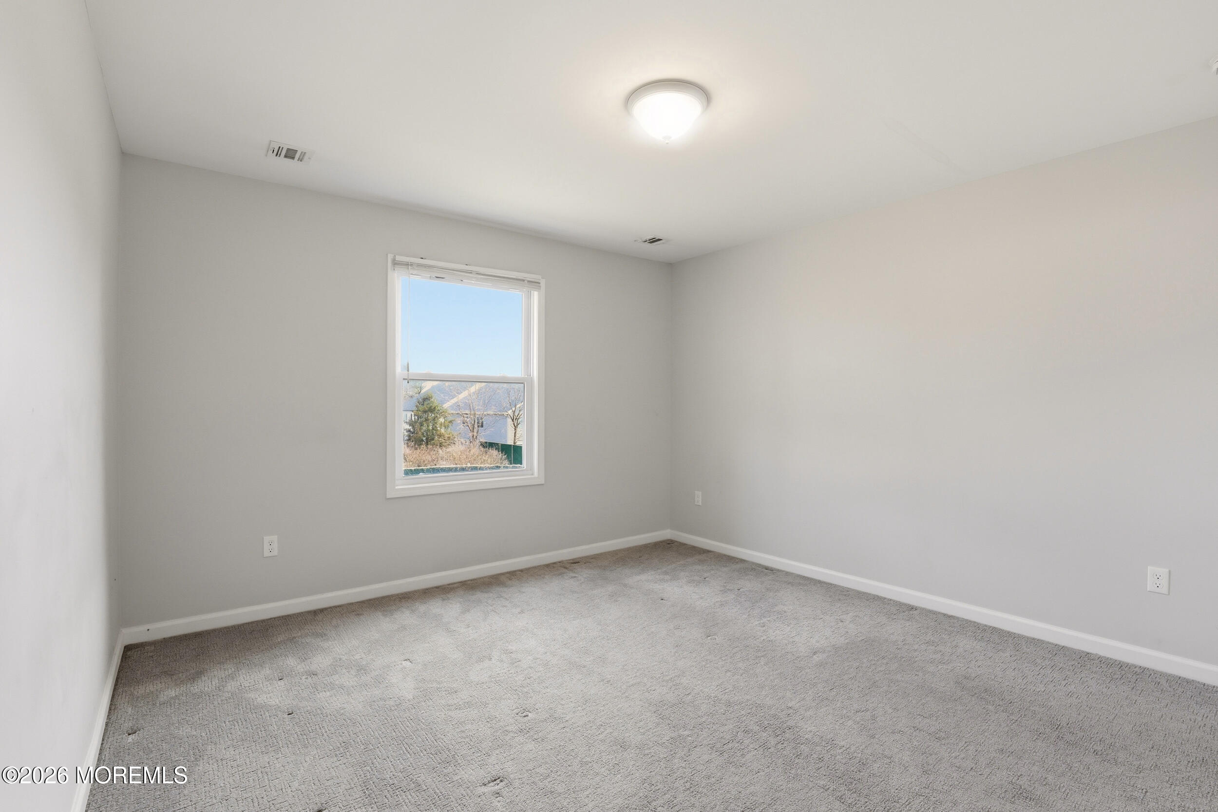 Lakewood, New Jersey, 08701, United States, 5 Bedrooms Bedrooms, ,4 BathroomsBathrooms,Residential,Active,2041555