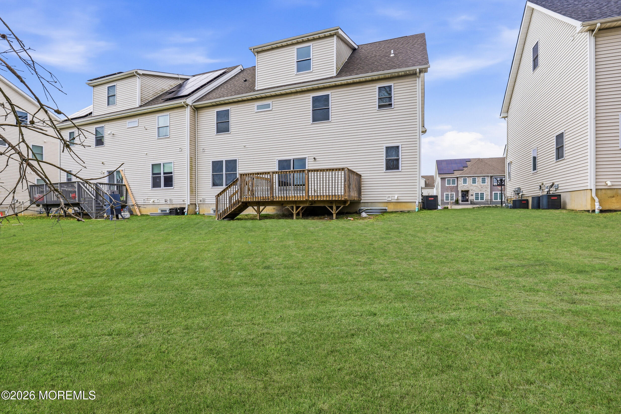 Lakewood, New Jersey, 08701, United States, 5 Bedrooms Bedrooms, ,4 BathroomsBathrooms,Residential,Active,2041555
