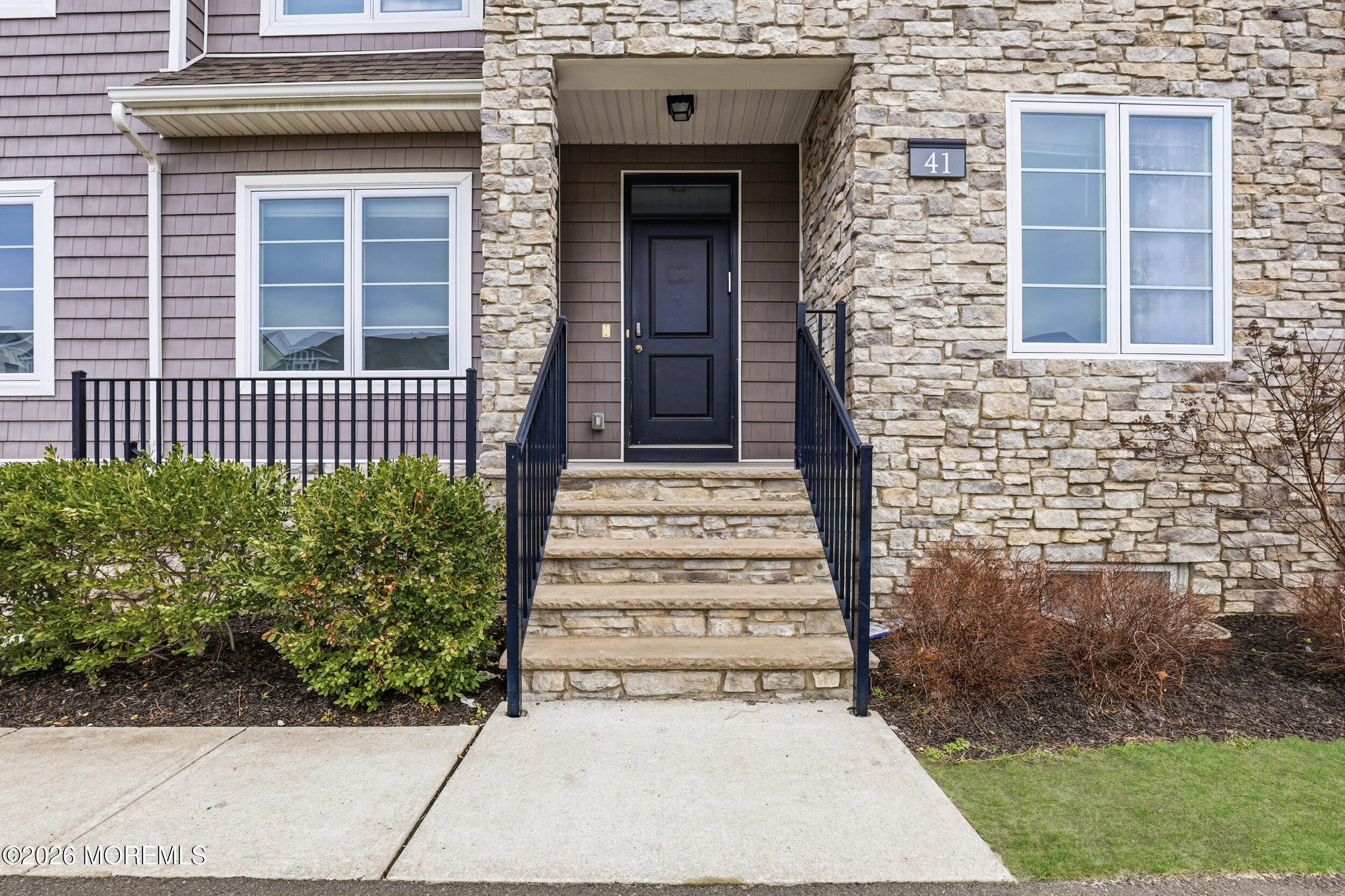 Lakewood, New Jersey, 08701, United States, 5 Bedrooms Bedrooms, ,4 BathroomsBathrooms,Residential,Active,2041555