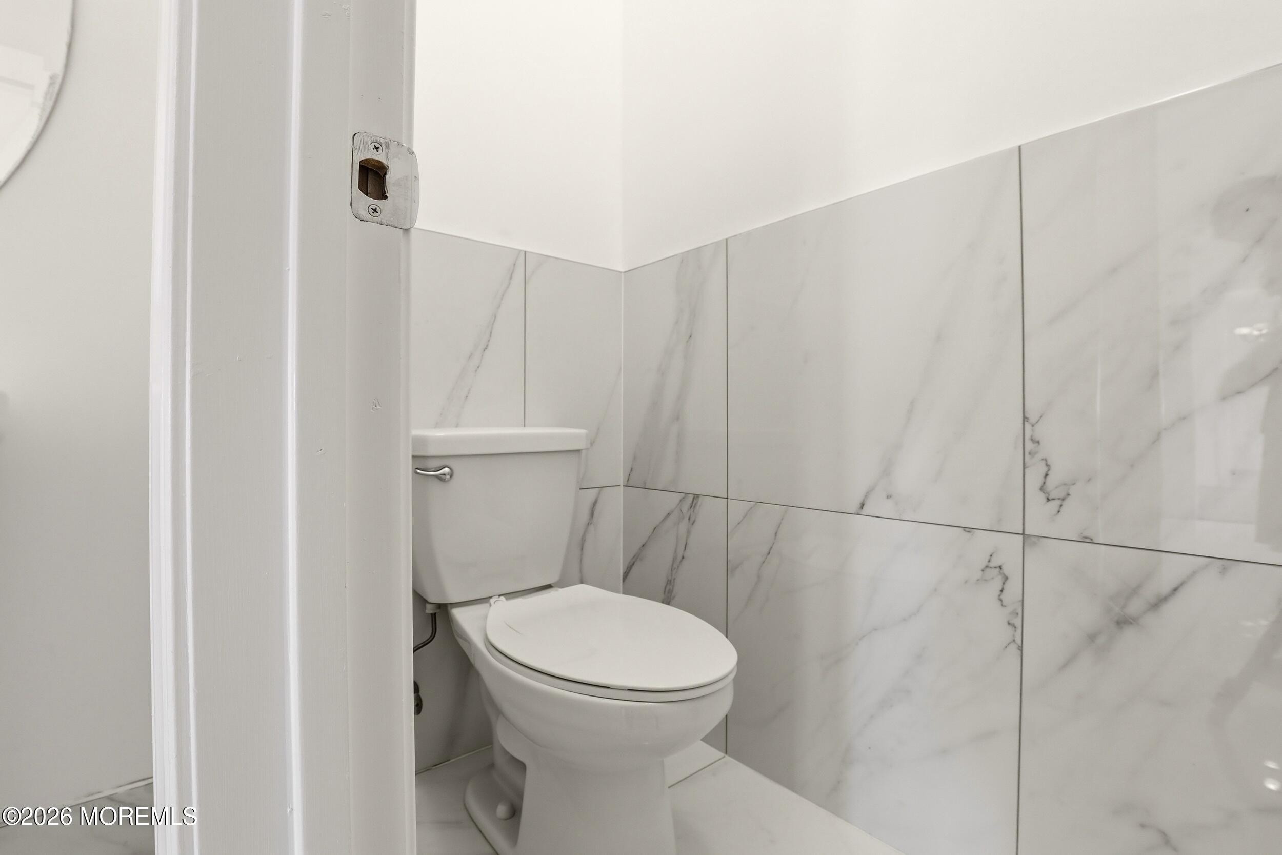 Lakewood, New Jersey, 08701, United States, 5 Bedrooms Bedrooms, ,4 BathroomsBathrooms,Residential,Active,2041555