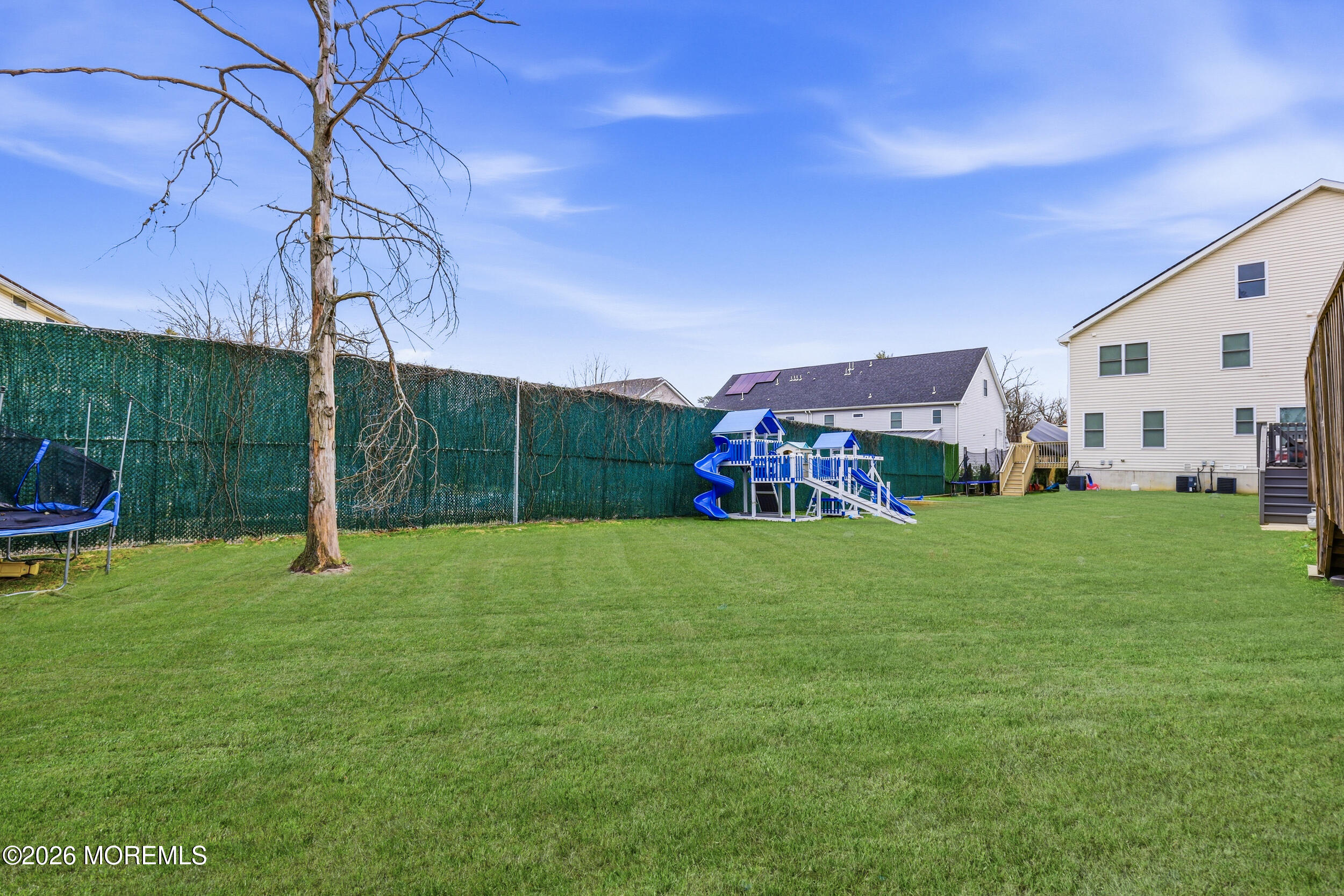 Lakewood, New Jersey, 08701, United States, 5 Bedrooms Bedrooms, ,4 BathroomsBathrooms,Residential,Active,2041555