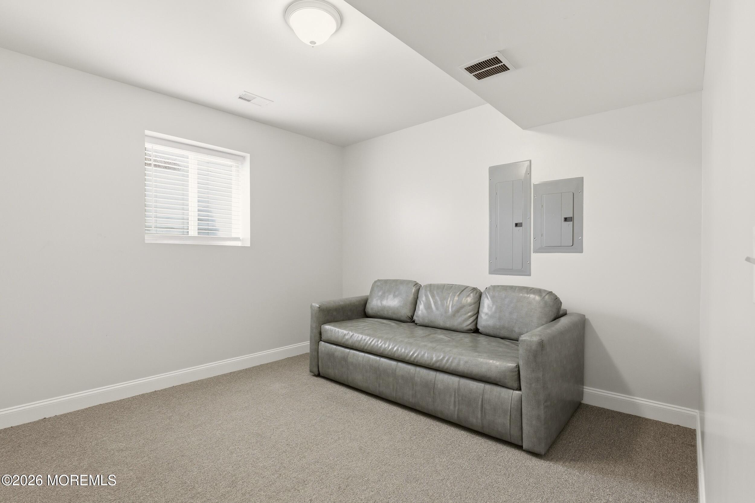 Lakewood, New Jersey, 08701, United States, 5 Bedrooms Bedrooms, ,4 BathroomsBathrooms,Residential,Active,2041555