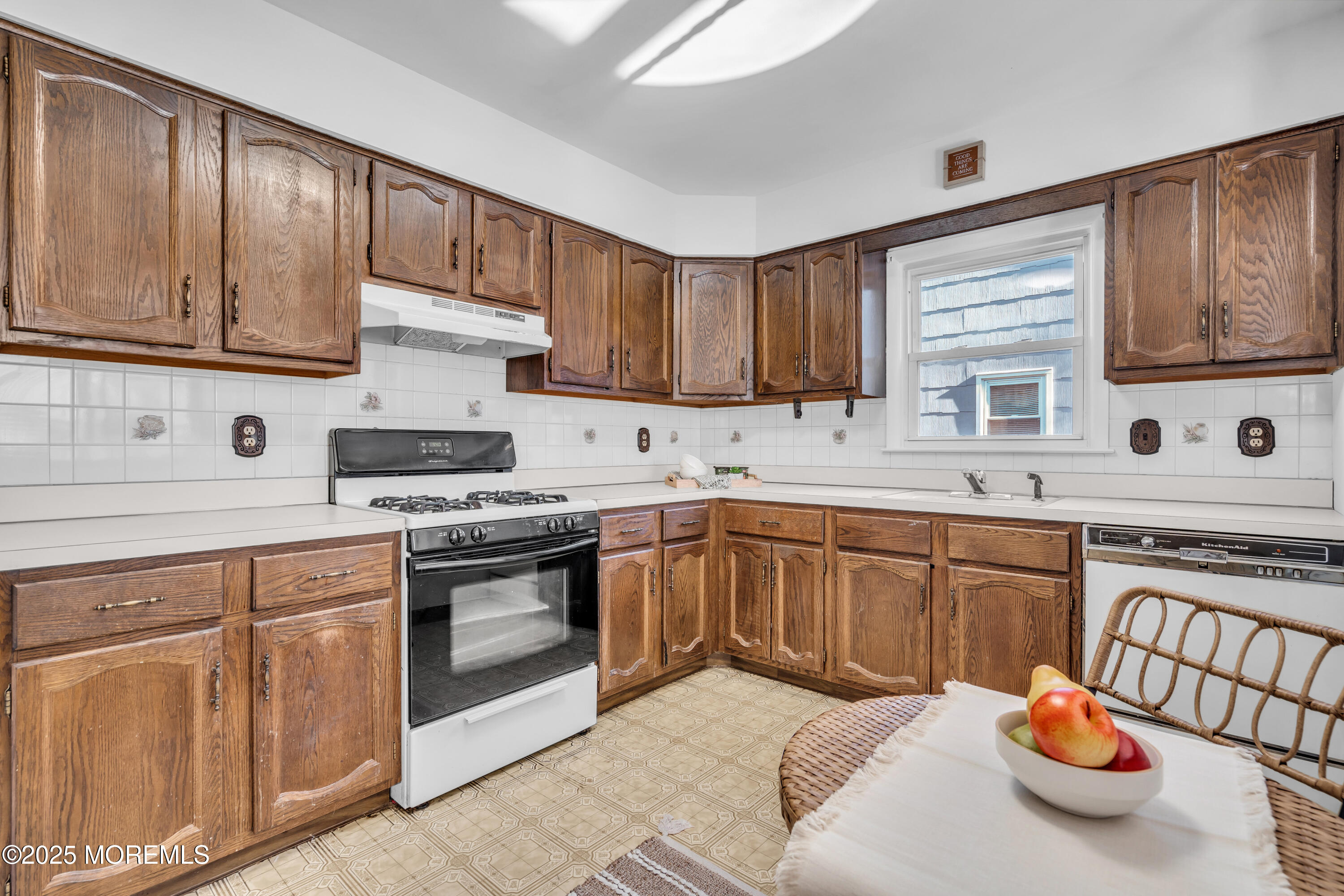 56 Millbrook Drive, Toms River, New Jersey image 13