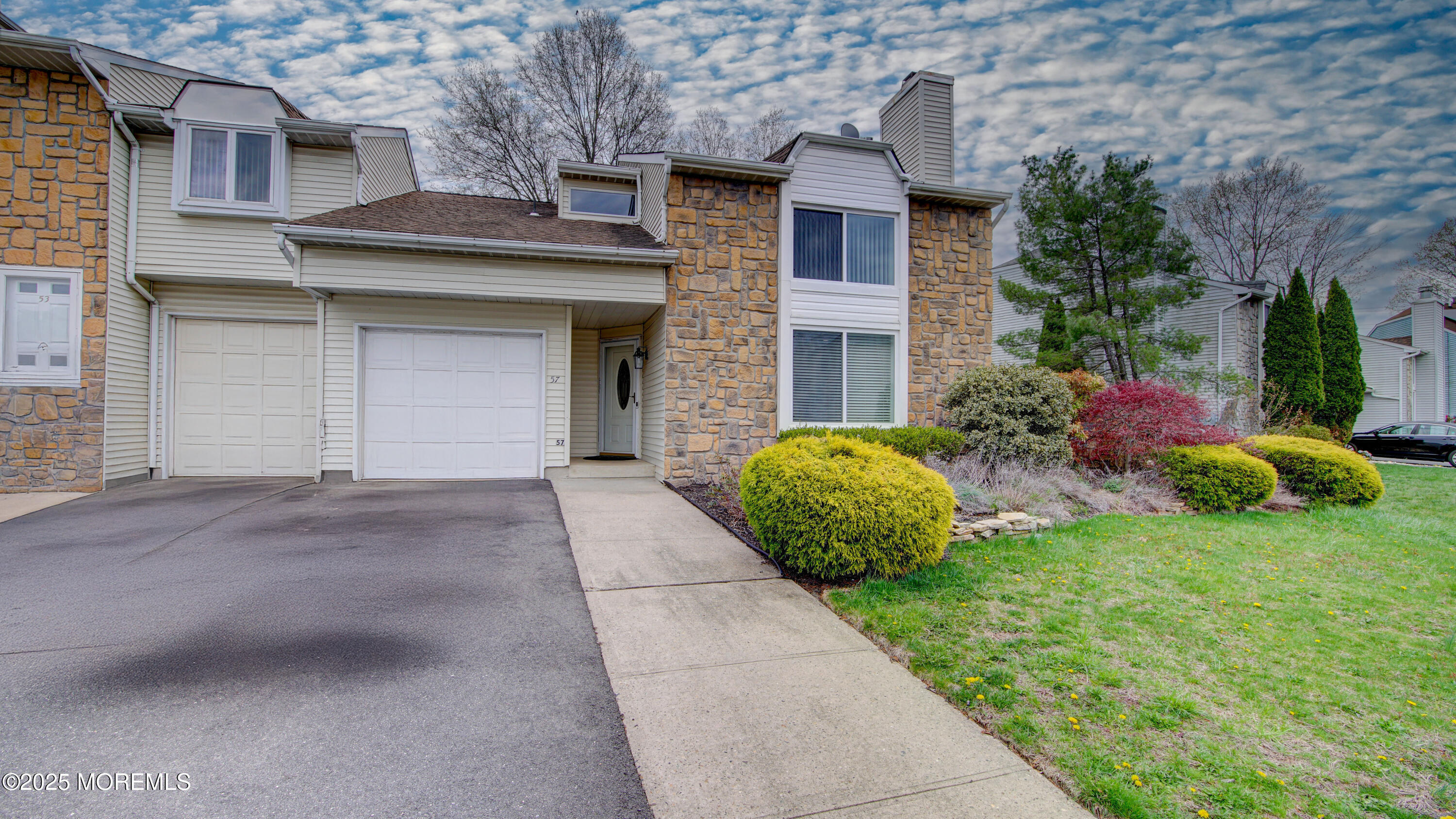 57 Allison Road, East Windsor, New Jersey image 1