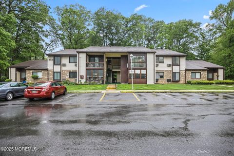 154 Cross Slope Court J Manalapan NJ 07726