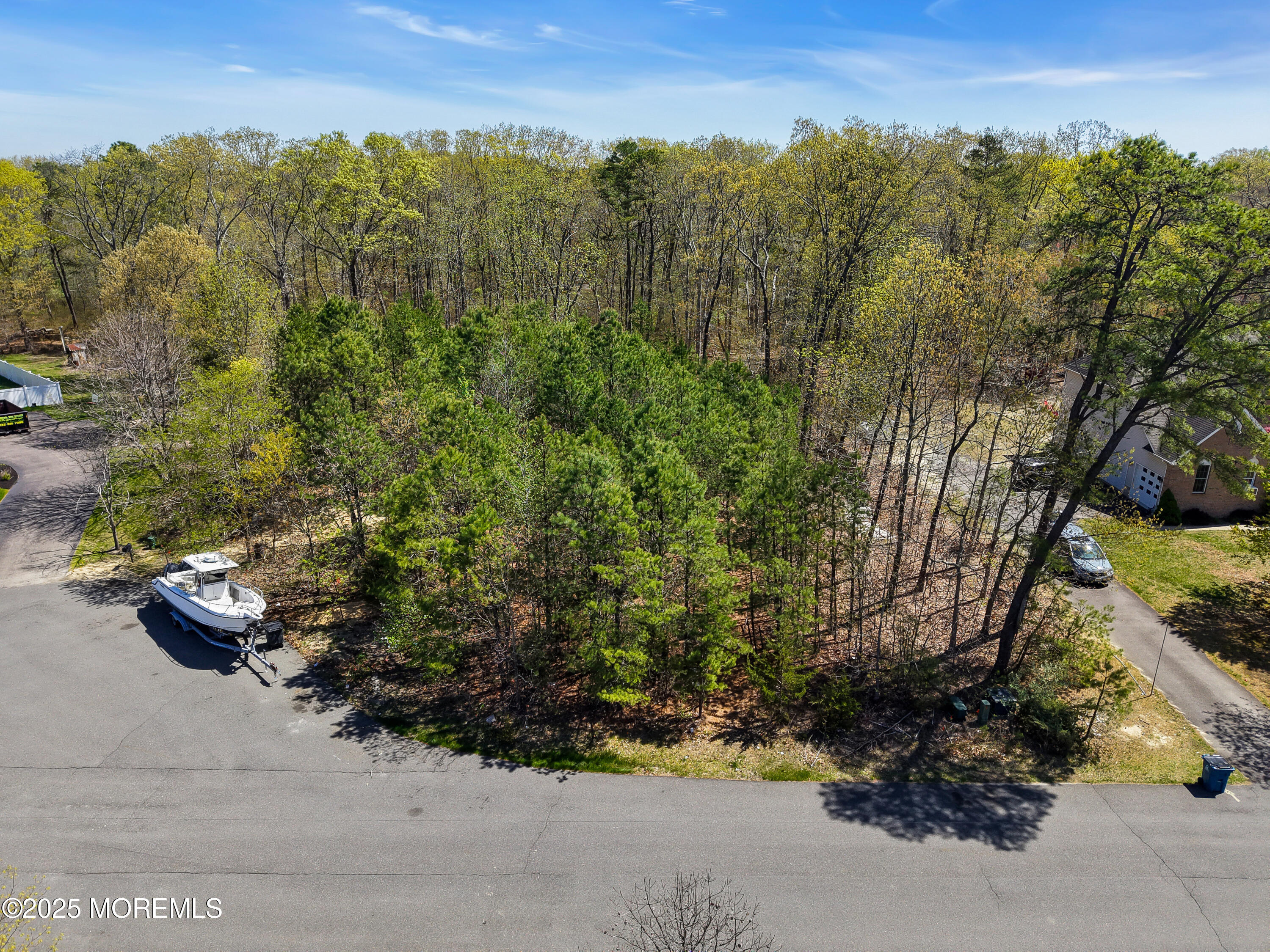 4 Rodeo Court, Howell, New Jersey image 1