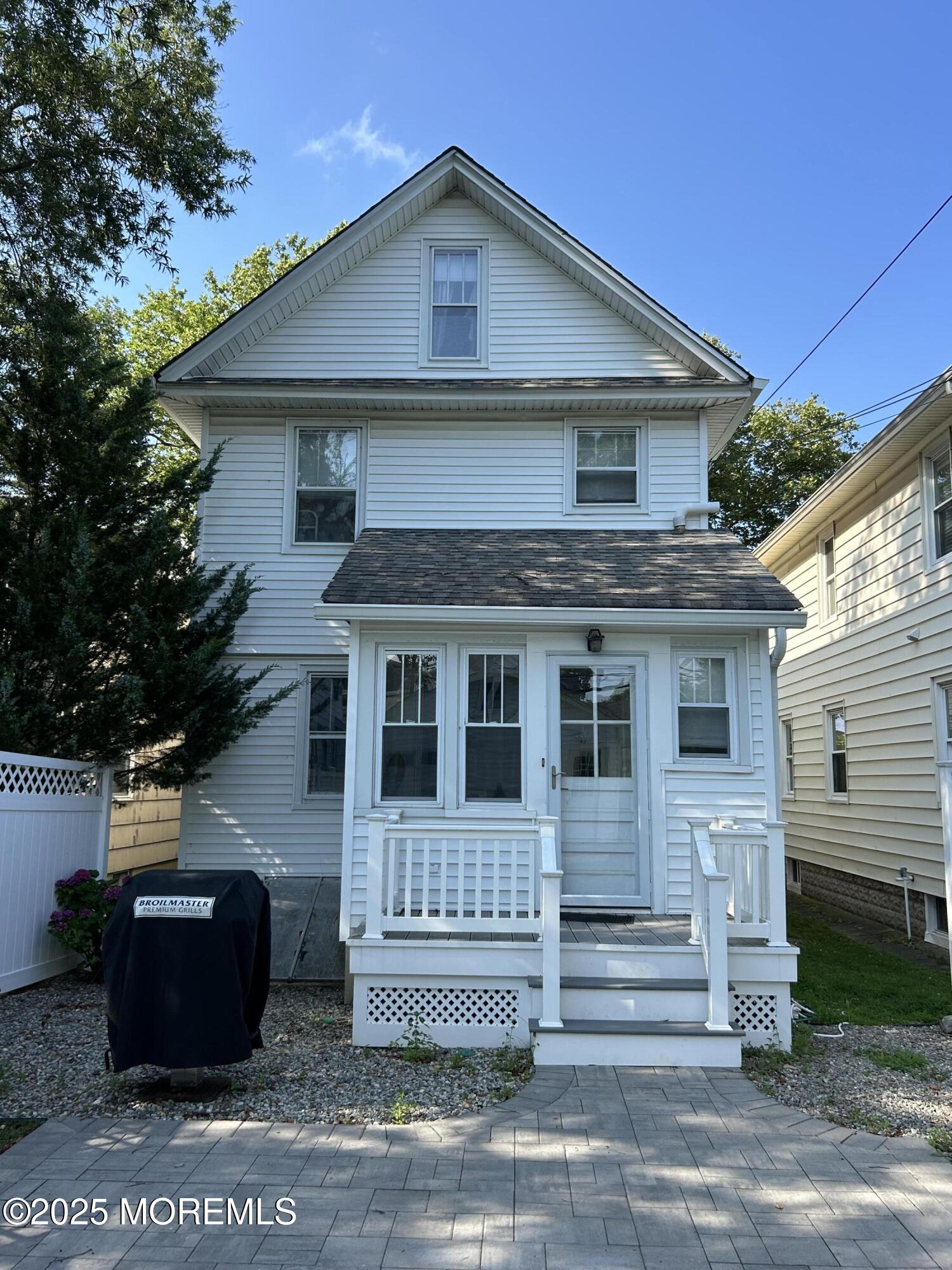 435 Norwood Avenue